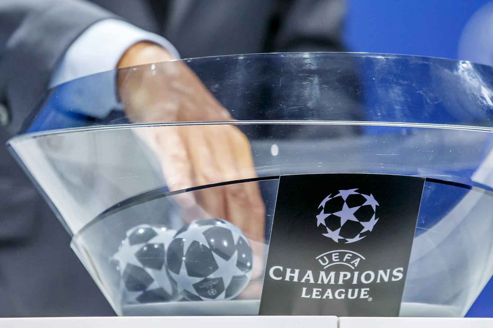 Die Auslosung der Champions-League der Saison 2022/23.