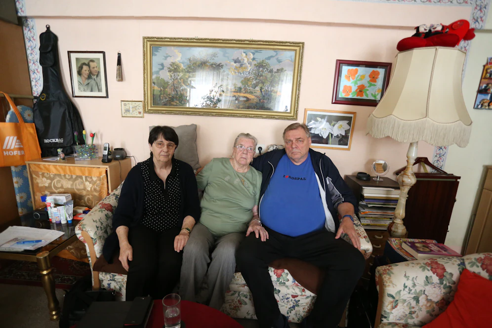 Stieftochter Ursula, Erika K. (88) und Sohn Bruno K. (v.l.)