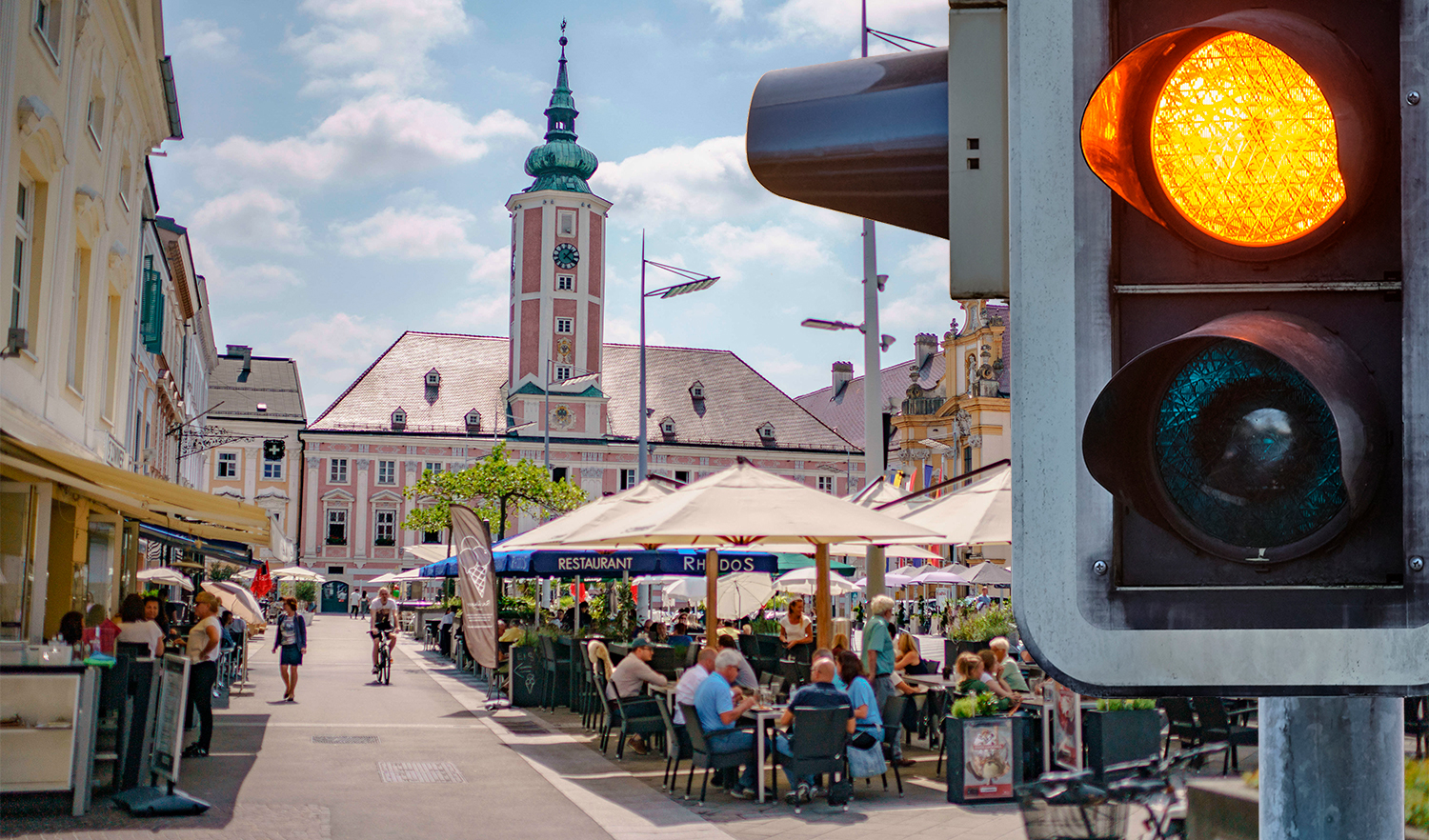 St Pölten Ampel orange