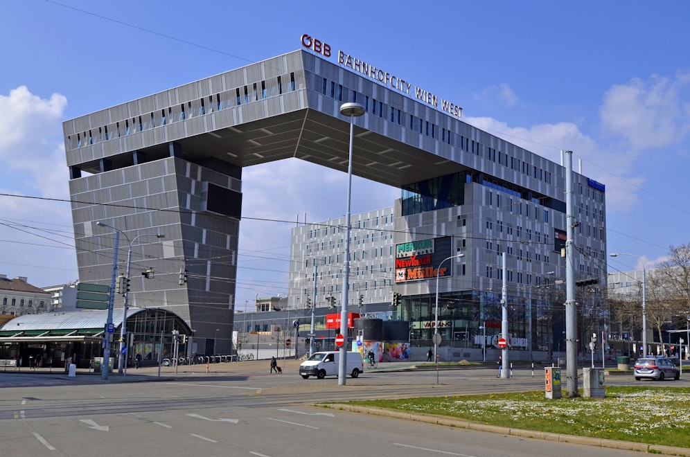 Die BahnhofCity Wien West in Rudolfsheim-Fünfhaus.
