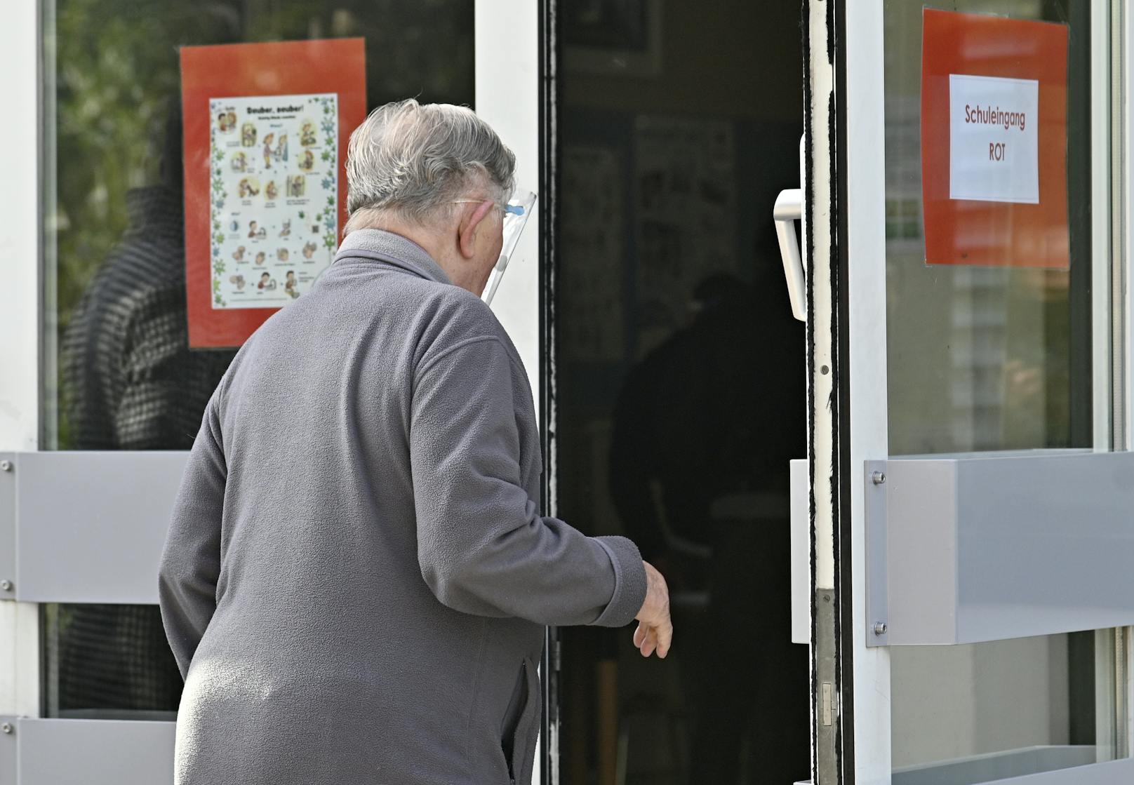 SPÖ holt sich Absolute bei Beamten und Pensionisten