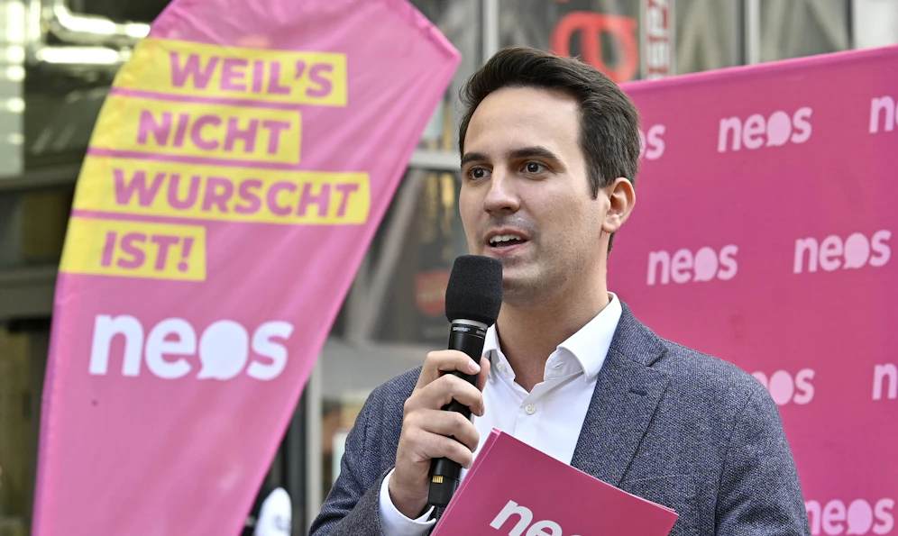 Vizebürgermeister Christoph Wiederkehr kündigte Entlastung für Eltern an.&nbsp;