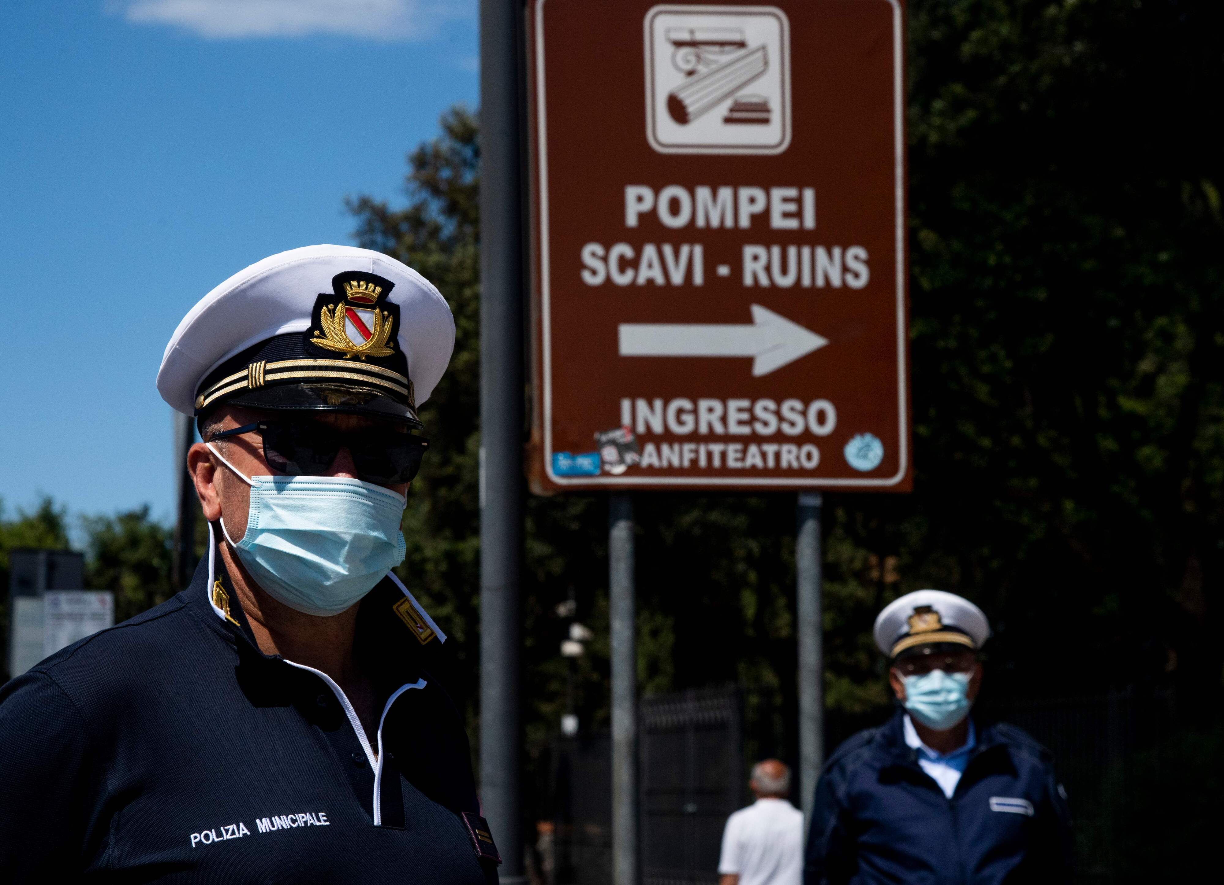  Späte Reue: 15 Jahre nach ihrem Besuch in Pompeji schickte eine kanadische Touristin nun gestohlene Artefakte zurück.