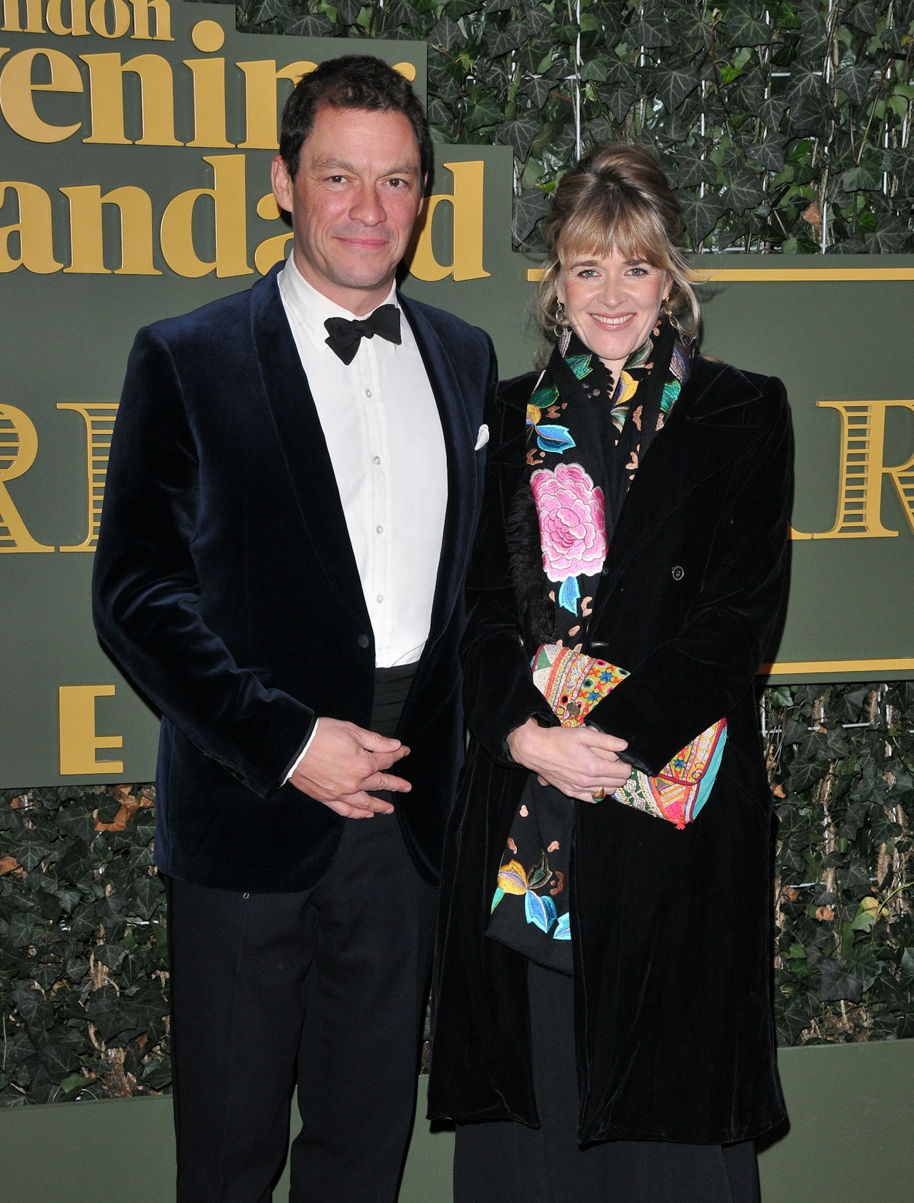 Heute.at - Affäre mit Lily? Dominic West küsst und schweigt
