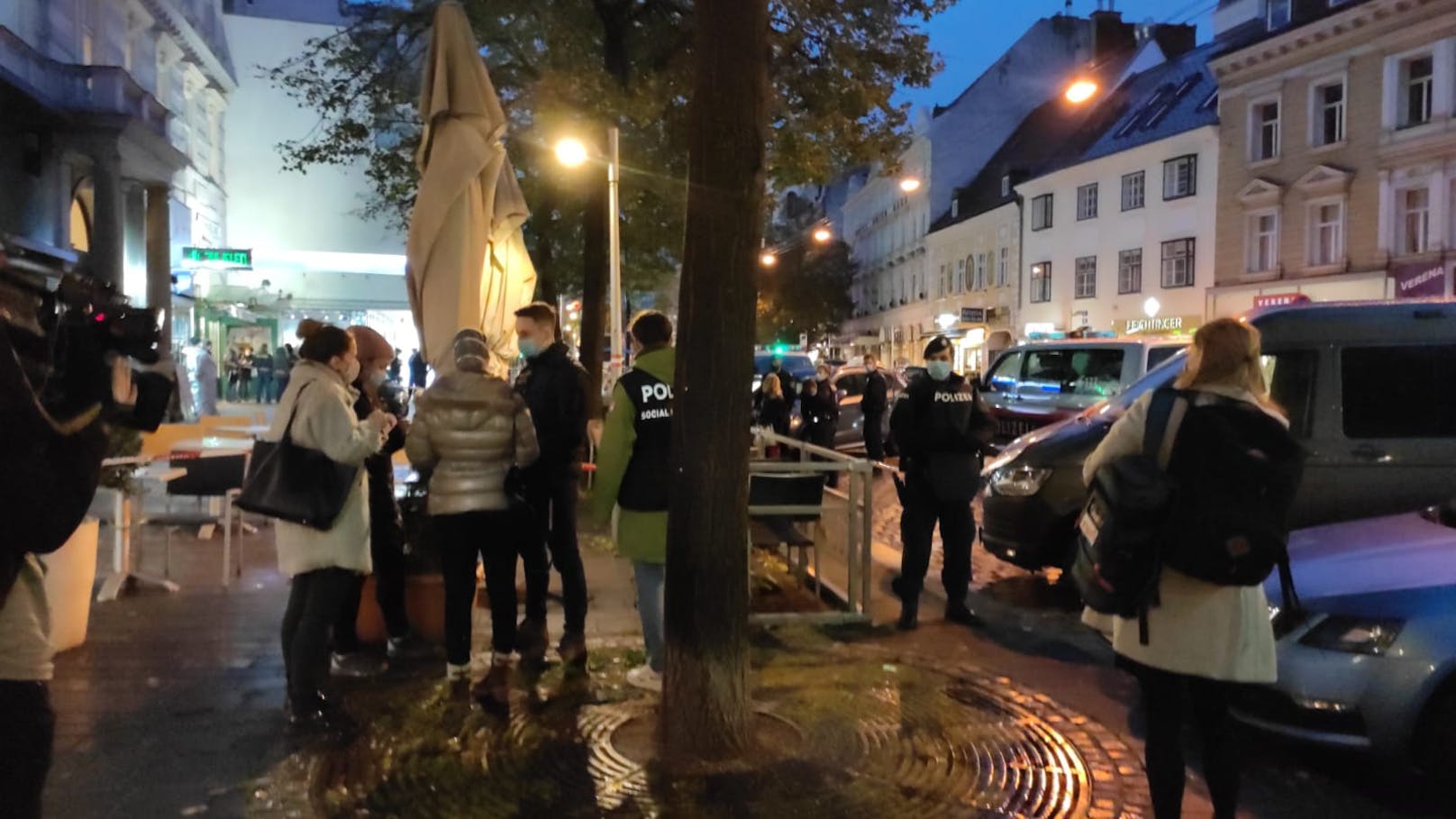 Die Kripo ist mit der Tatortgruppe in Wien-Landstraße vor Ort.