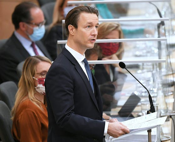 Gernot Blümel im Parlament