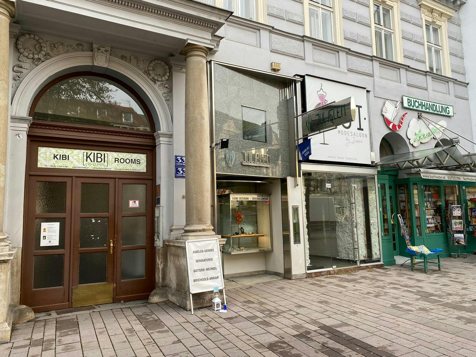 Ein Juwelier ist bei einem Raubüberfall in Wien-Landstraße getötet worden.