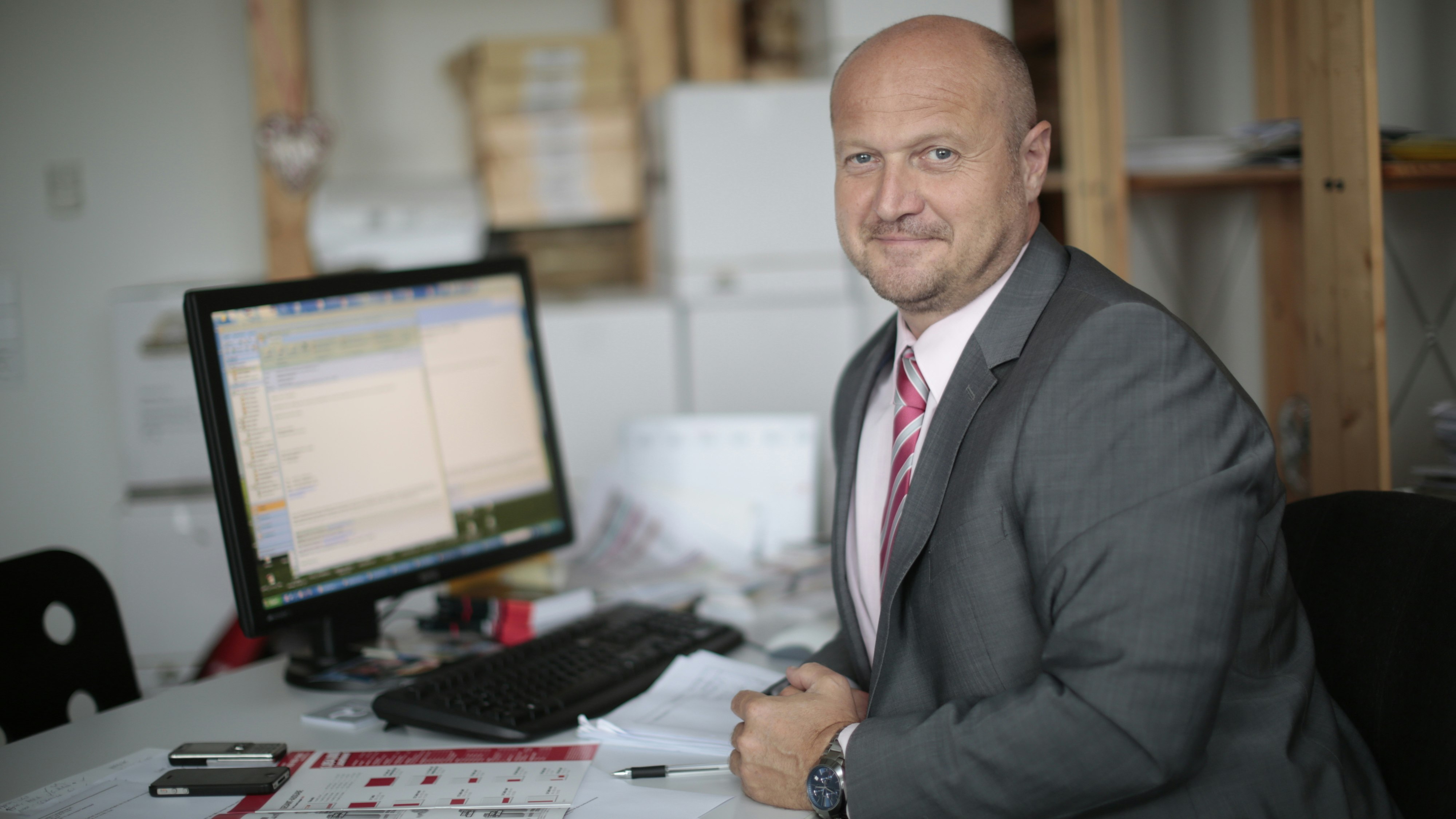 Sales-Chef Gernot Fischer bedankt sich bei der treuen Leserschaft und den Partnern des Hauses.