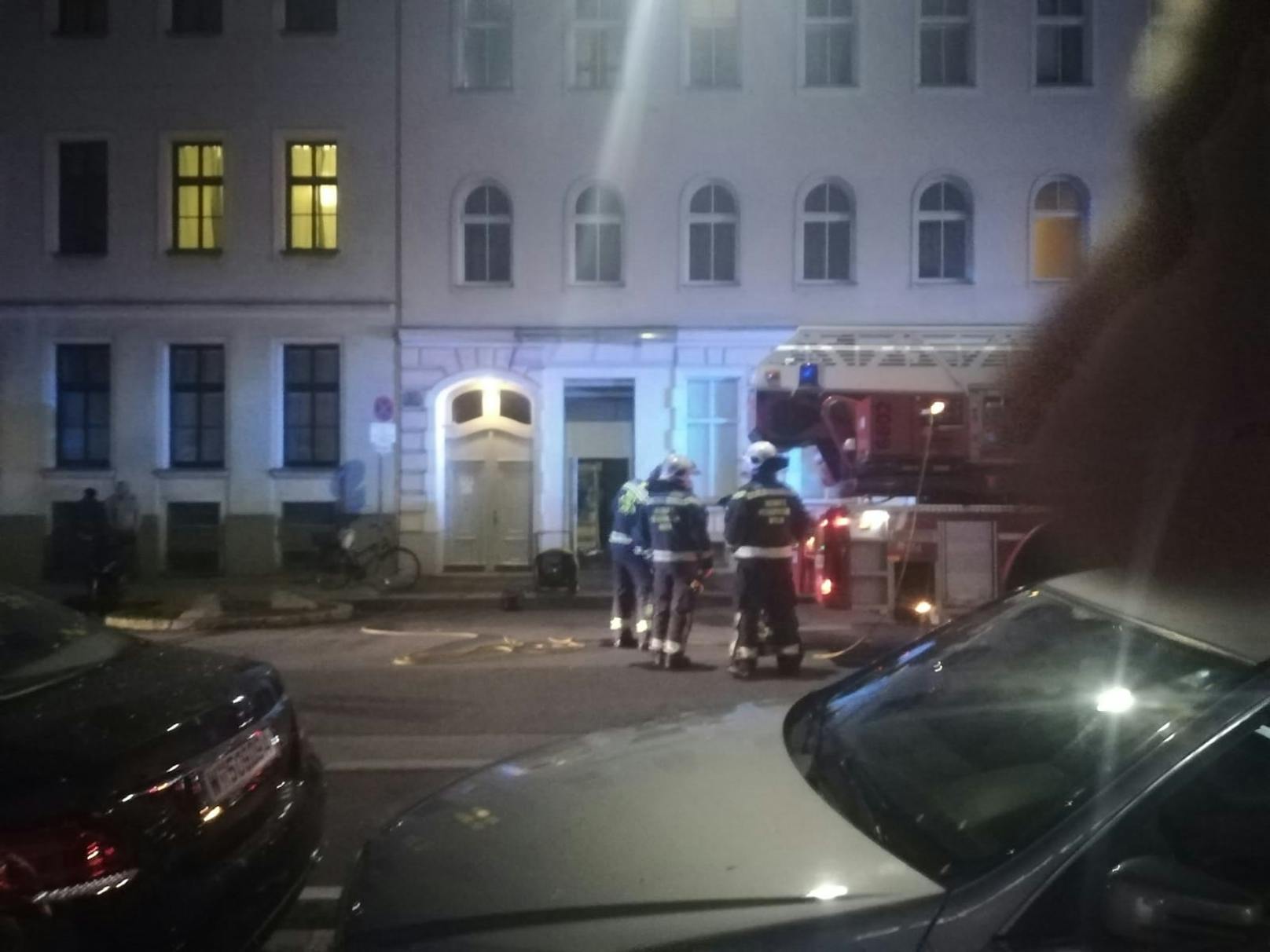 Feuerwehr-Einsatz in der Goldschlagstraße (Rudolfsheim-Fünfhaus)