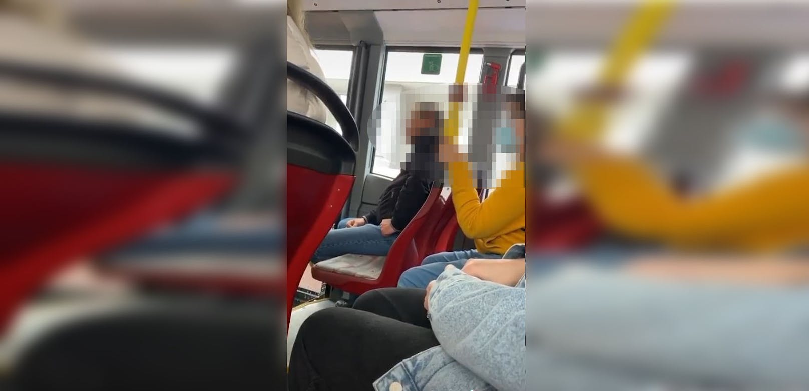 Streit in Wiener Bus