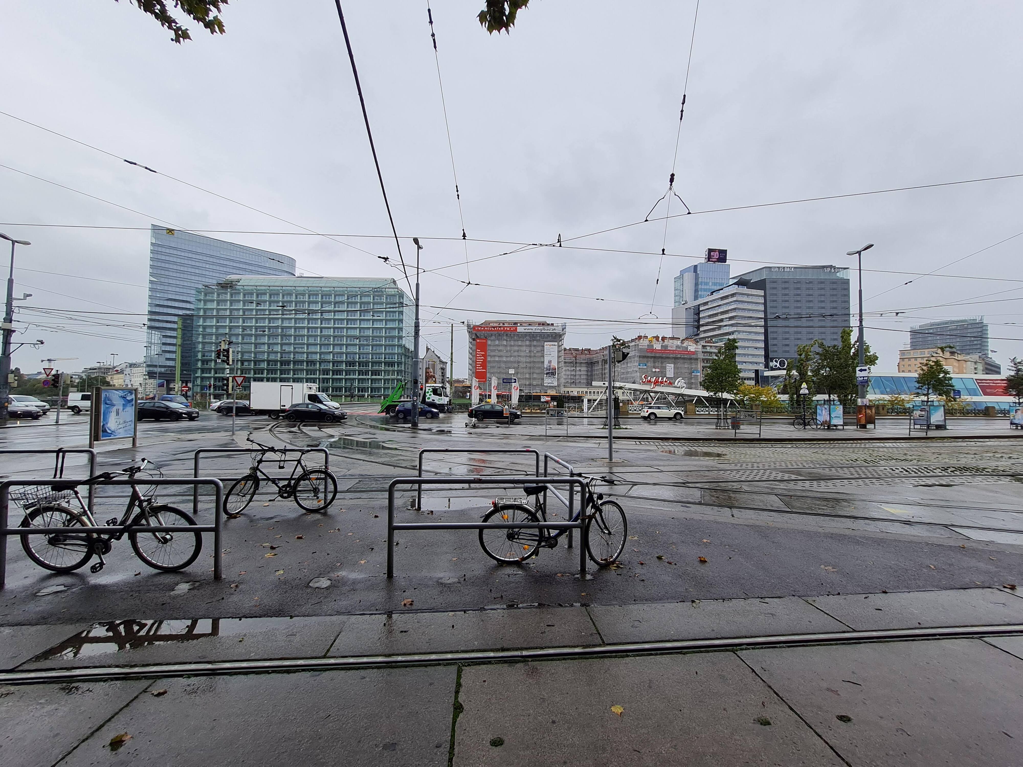 Weitwinkelaufnahme (0,5-fach) mit dem Samsung Galaxy S20 FE.