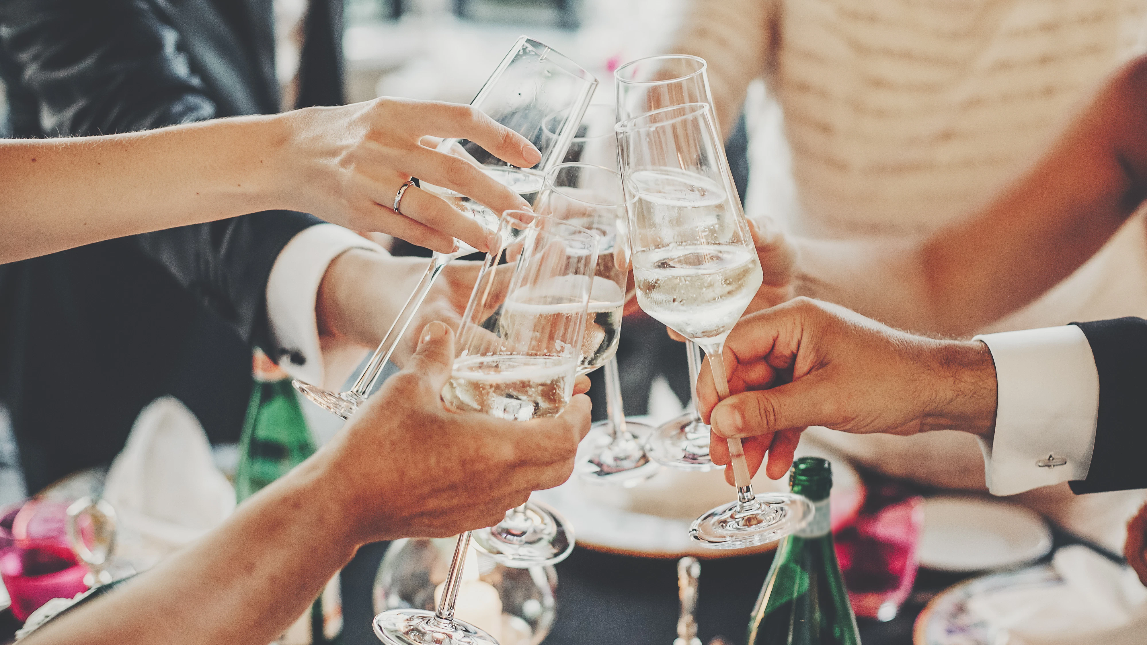 Heute.at - Paar geht zu Hochzeit und macht fatalen Fehler