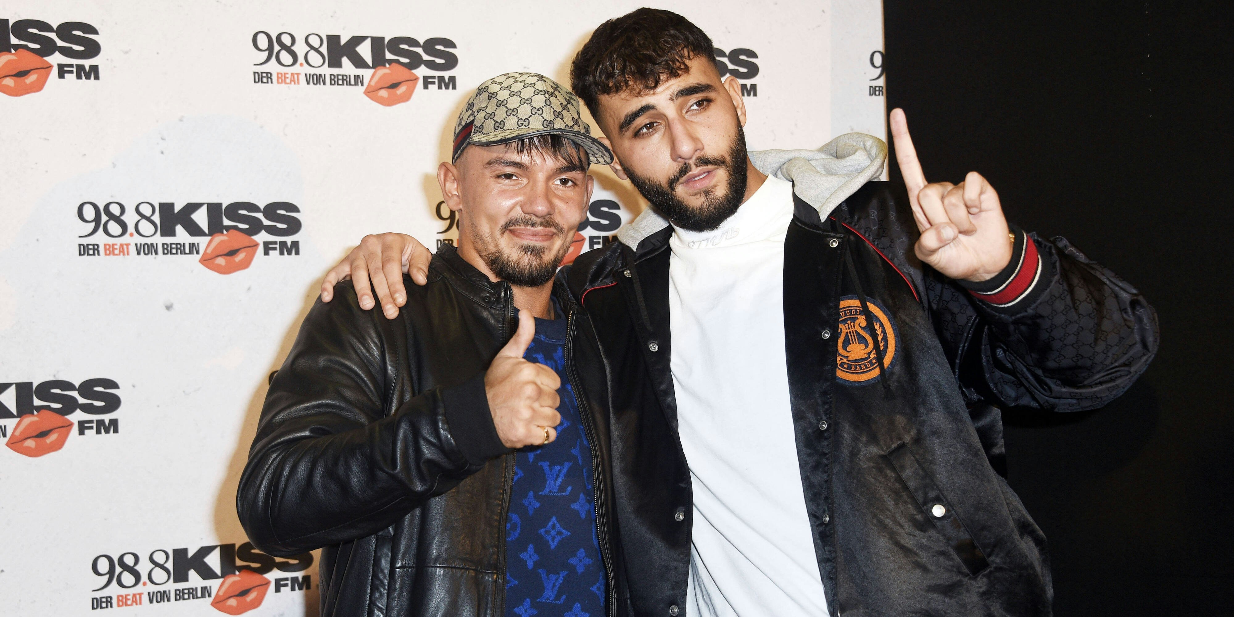 Ein unschlagbares Team: Deutschlands erfolgreichster Rapper <strong>Capital Bra</strong> (li.) und sein Musikkollegge <strong>Samra</strong>.