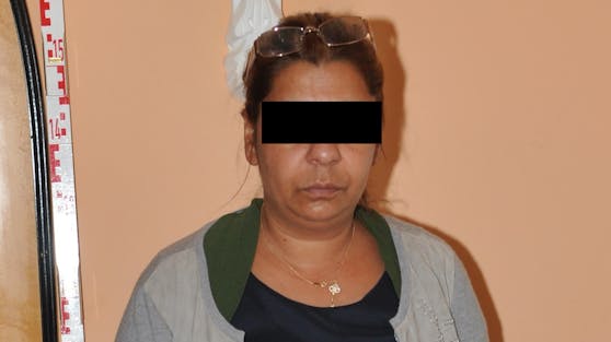 Die 50-Jährige durch das Vortäuschen hellseherischer Fähigkeiten Zigtausende Euro ergaunert.