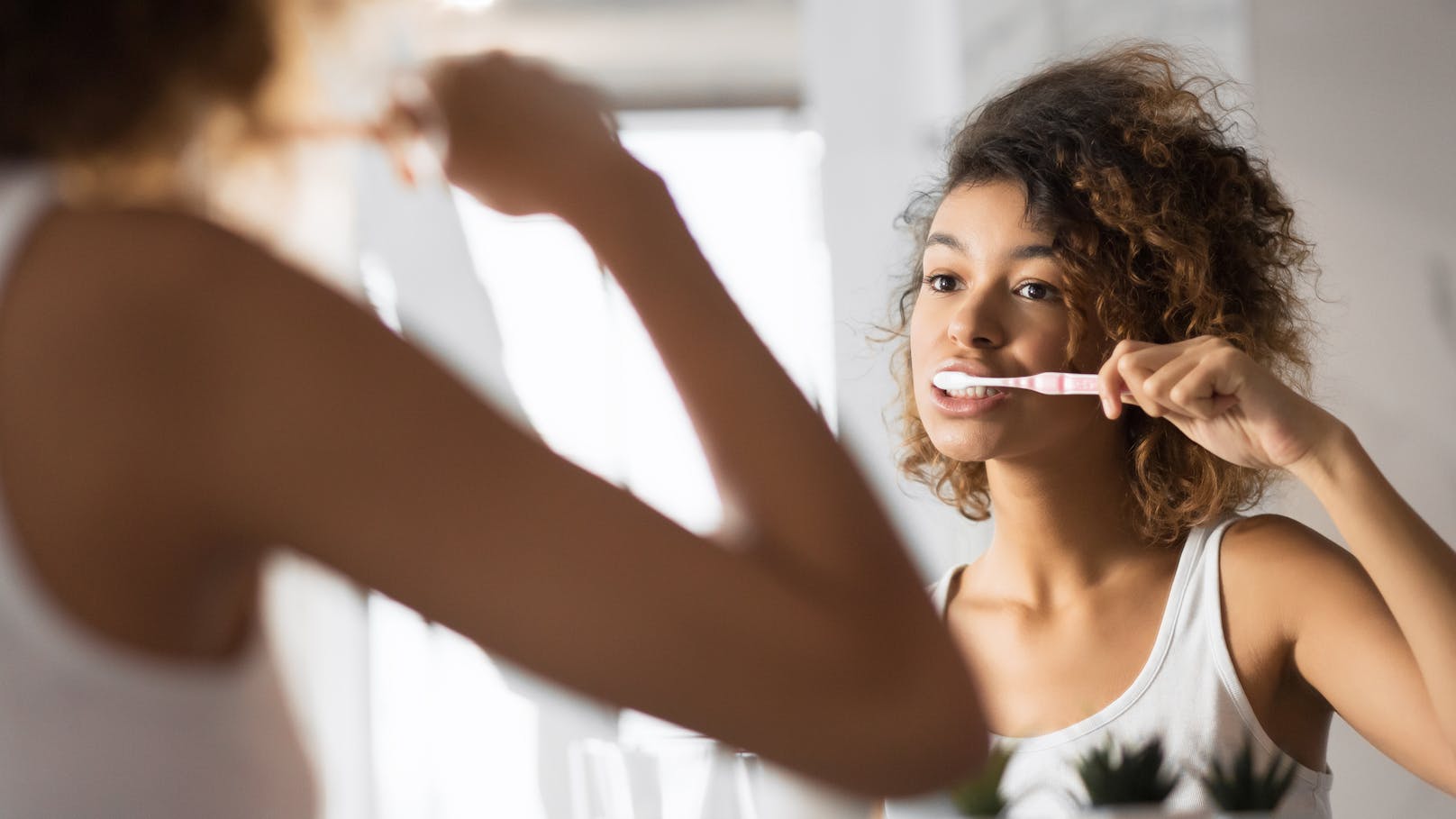 Zähne putzen ist wichtig – aber wie geht es richtig?