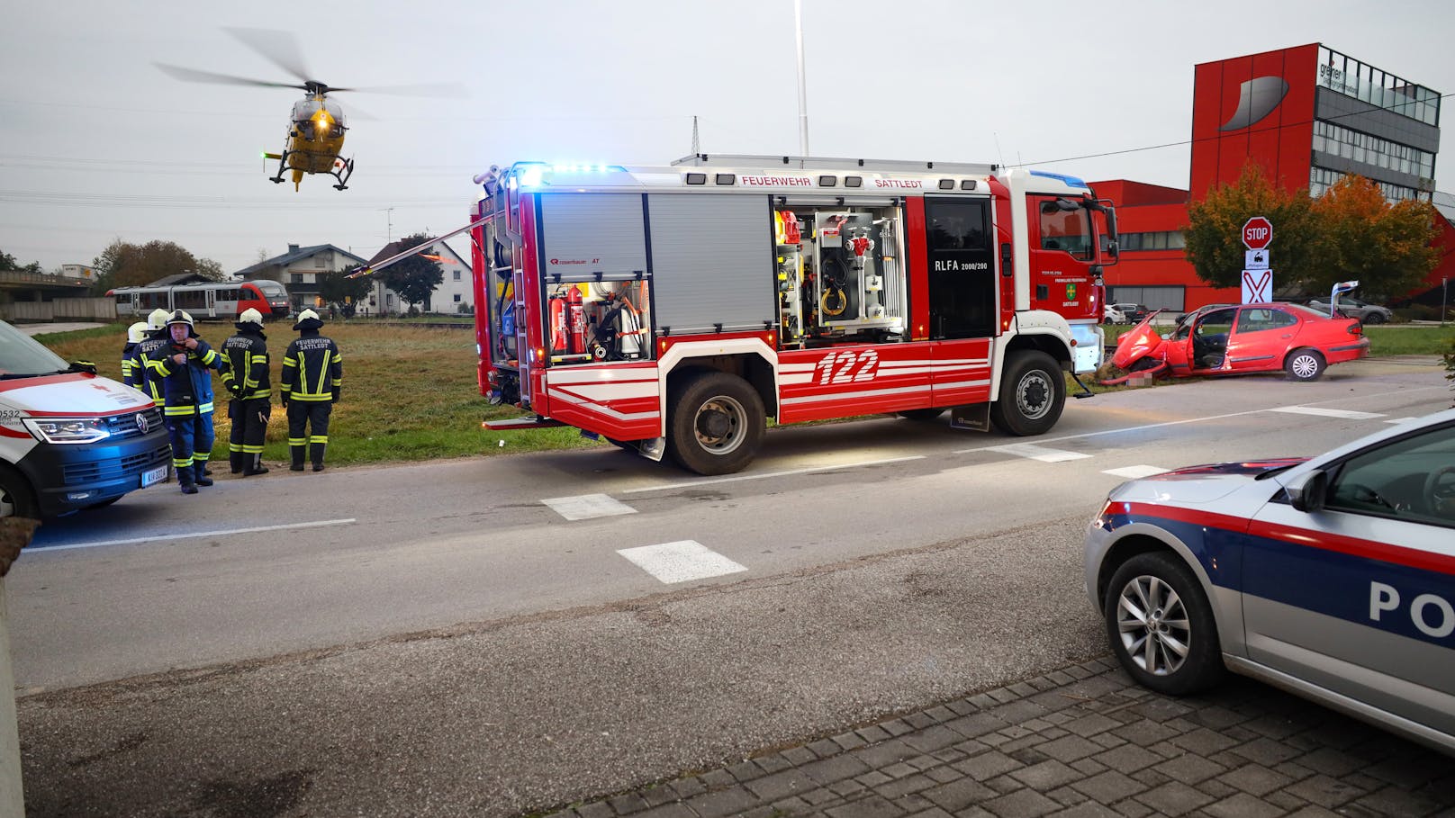 Die Autofahrerin hatte bei dem Crash mit dem Zug keine Chance.