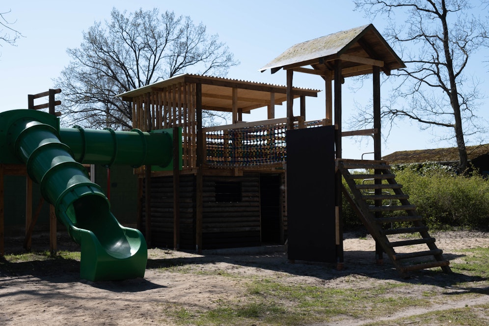 Ein 2-Jähriger starb bei einem Ausflug mit seiner Kindergartengruppe.