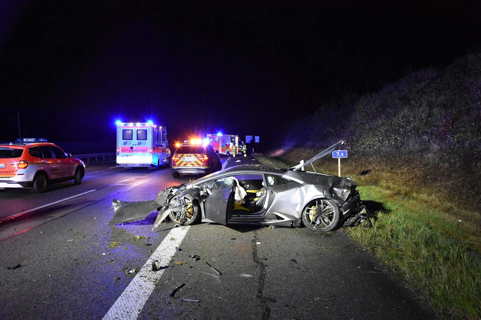 Der Unfall zwischem einem Lamborghini und Audi ereignete sich auf der A94 in Richtung Passau.