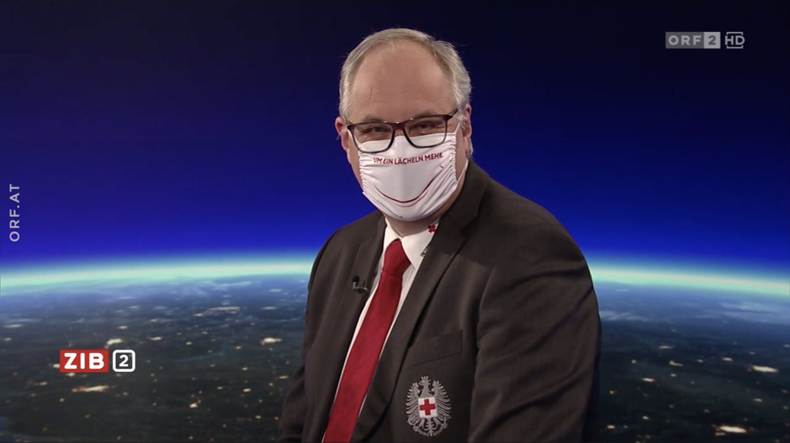 Gerry Foitik, Bundesrettungskommandant des Roten Kreuzes und wichtiges Mitglied im Corona-Krisenstab der Regierung, trat mit Maske im ORF auf.