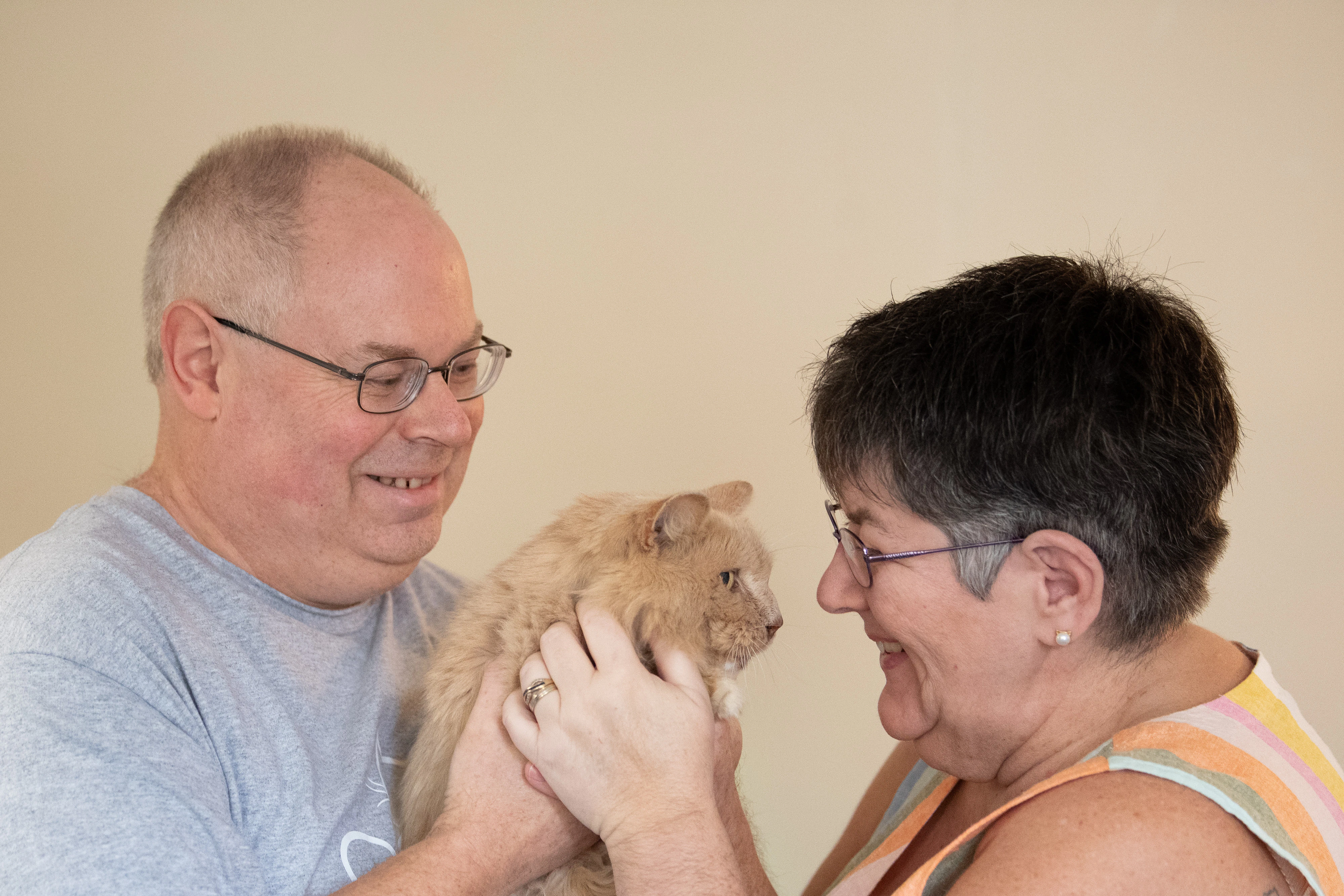 Kater "Biscuit" endlich wieder im Kreis der Biglands. 
