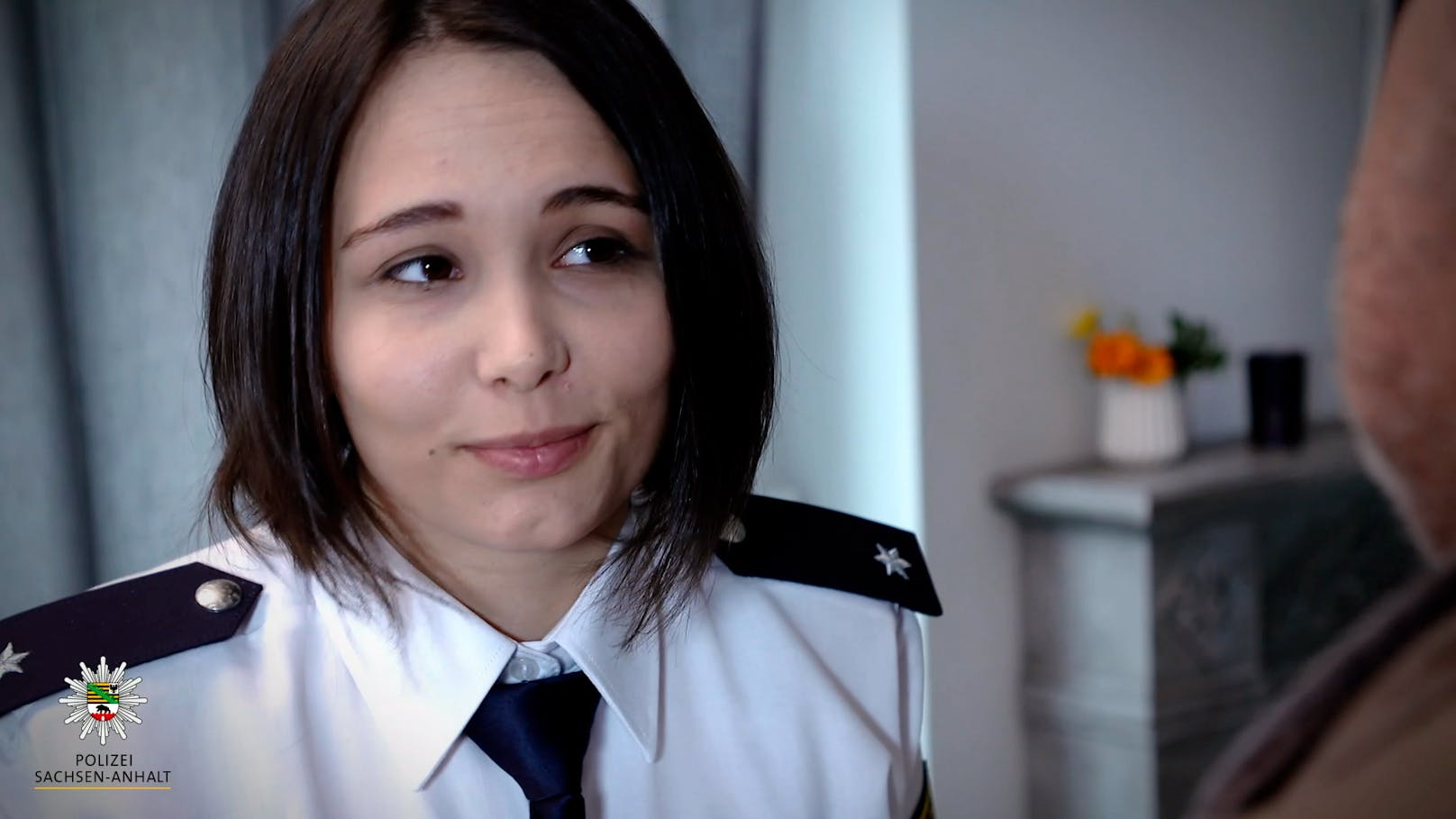 Lena Beyerling (25) ist das Gesicht der Polizei-Kampagne "Nachwuchsfahndung.de"