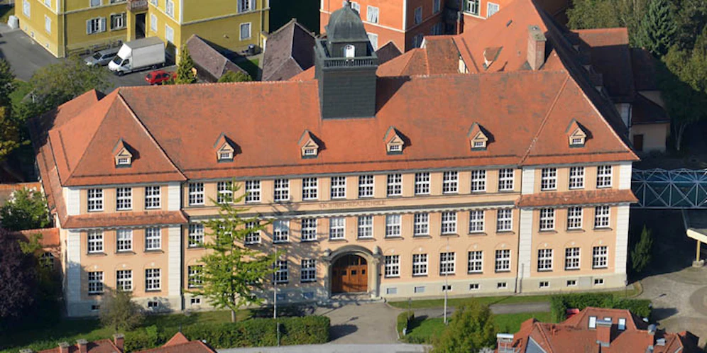 Das BRG Fürstenfeld wird ab Donnerstag behördlich gesperrt.