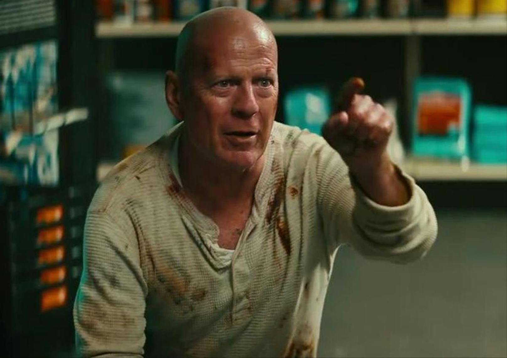 Für Autobatterien mit dem Namen "DieHard" steht Bruce Willis noch einmal als John McClane vor der Kamera.