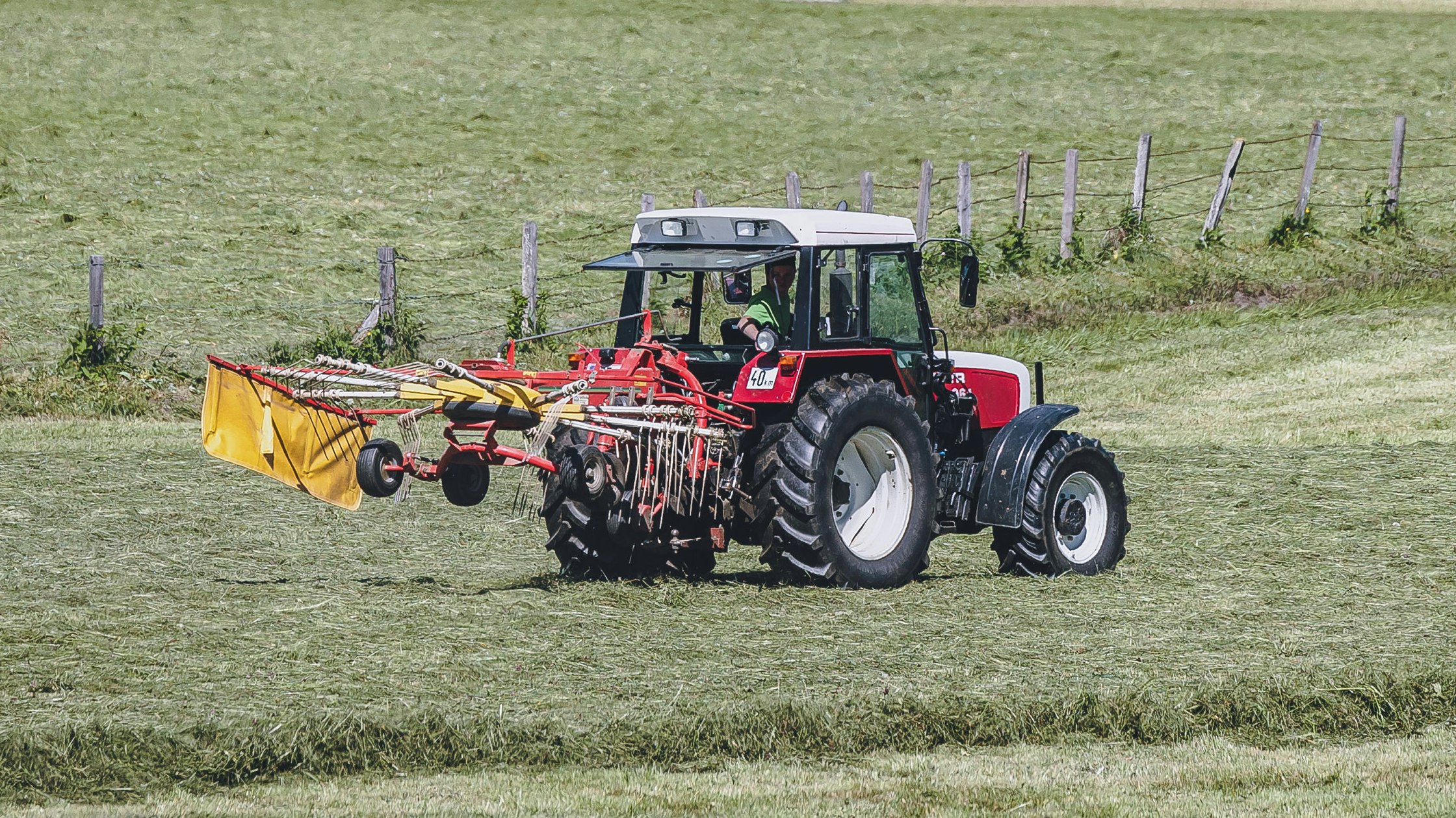 Für den Landwirt kam jede Hilfe zu spät (Symbolbild).
