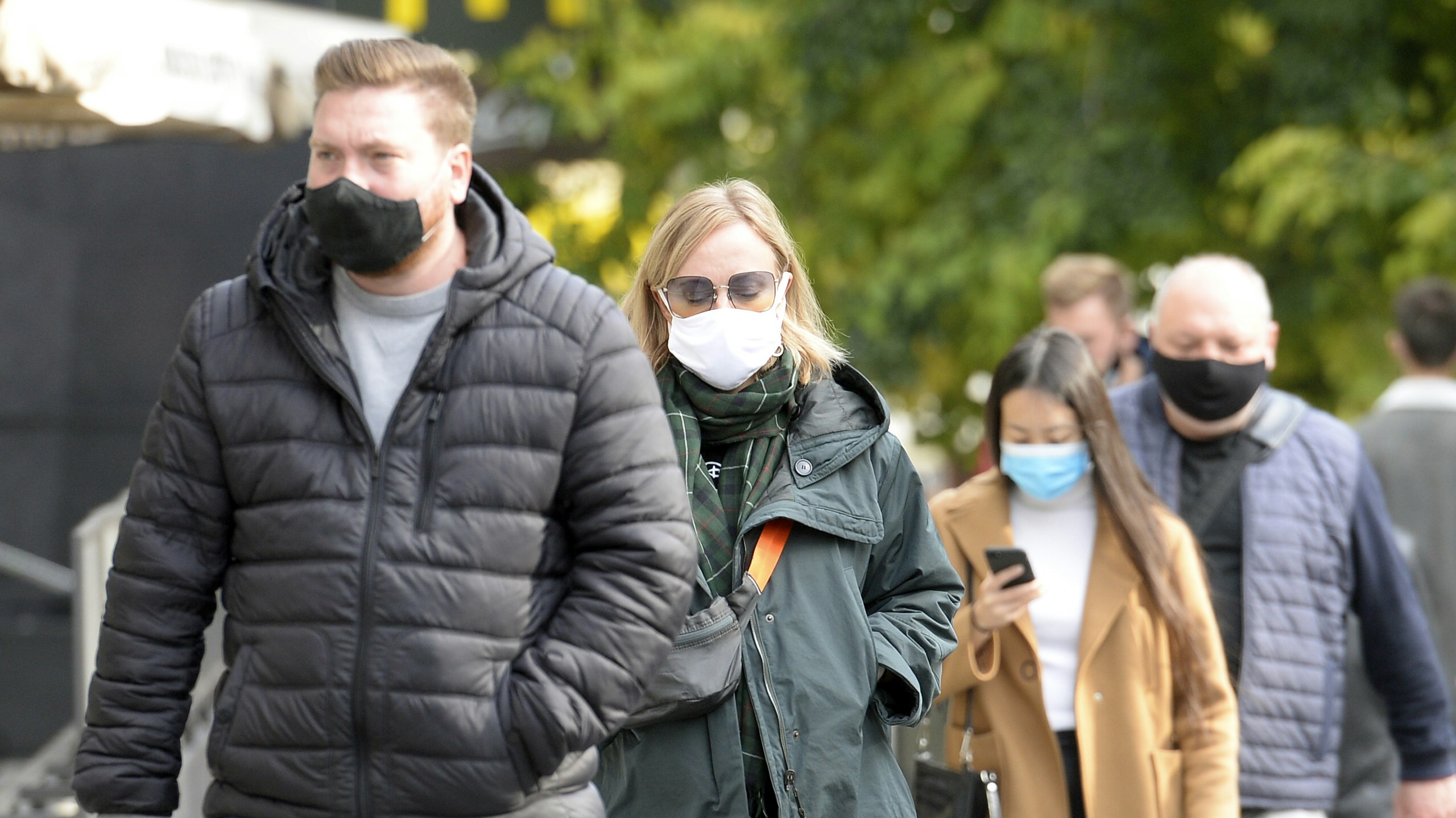 In Tschechien setzt man ab Donnerstag (22.10.2020) wieder auf einen landesweiten Lockdown. Bild vom 21.10.2020, aufgenommen in Prag. 