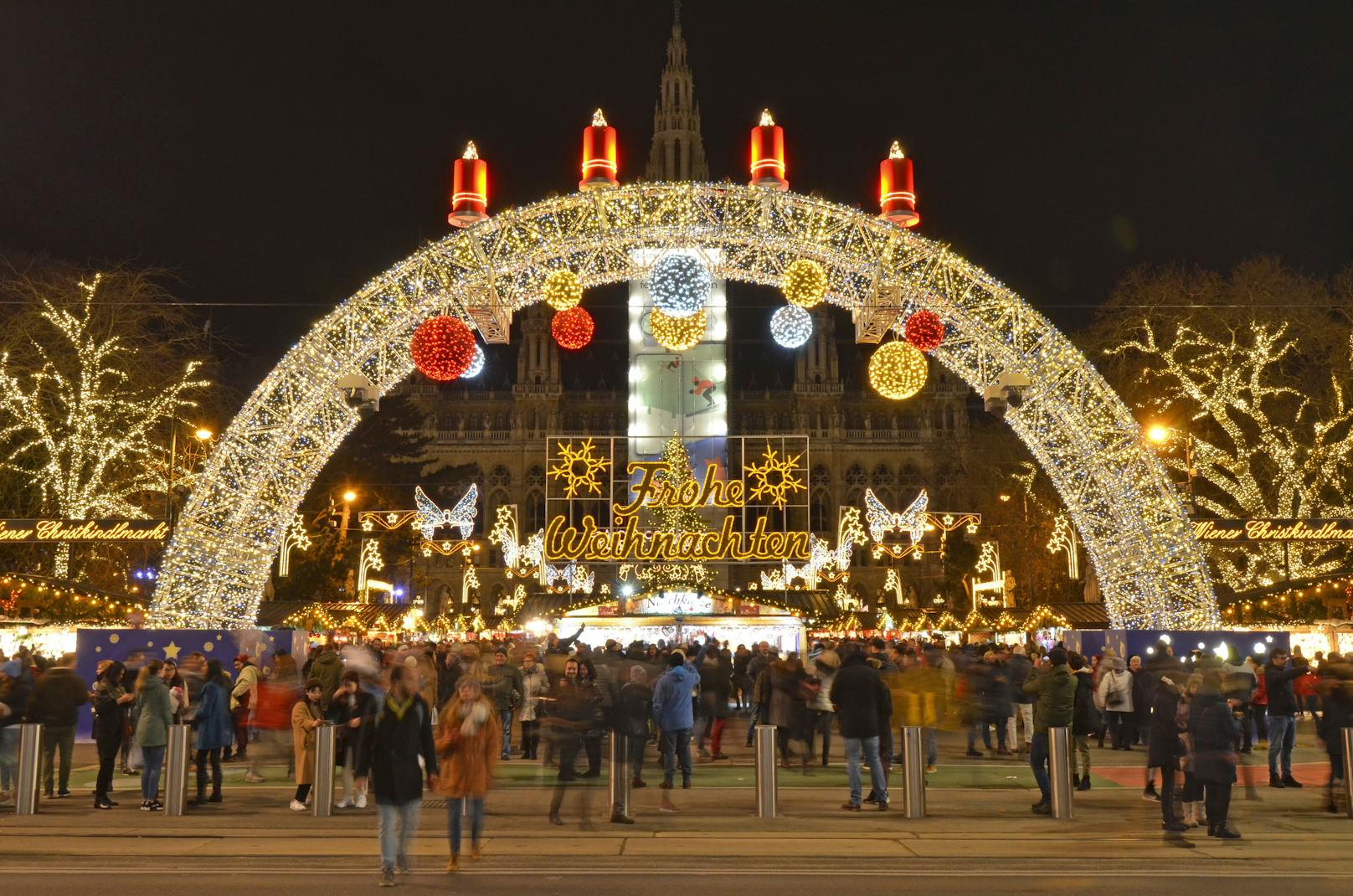 Die Stadt Wien präsentierte am Donnerstag (22.10.) das Corona-Konzept für Christkindlmärkte.