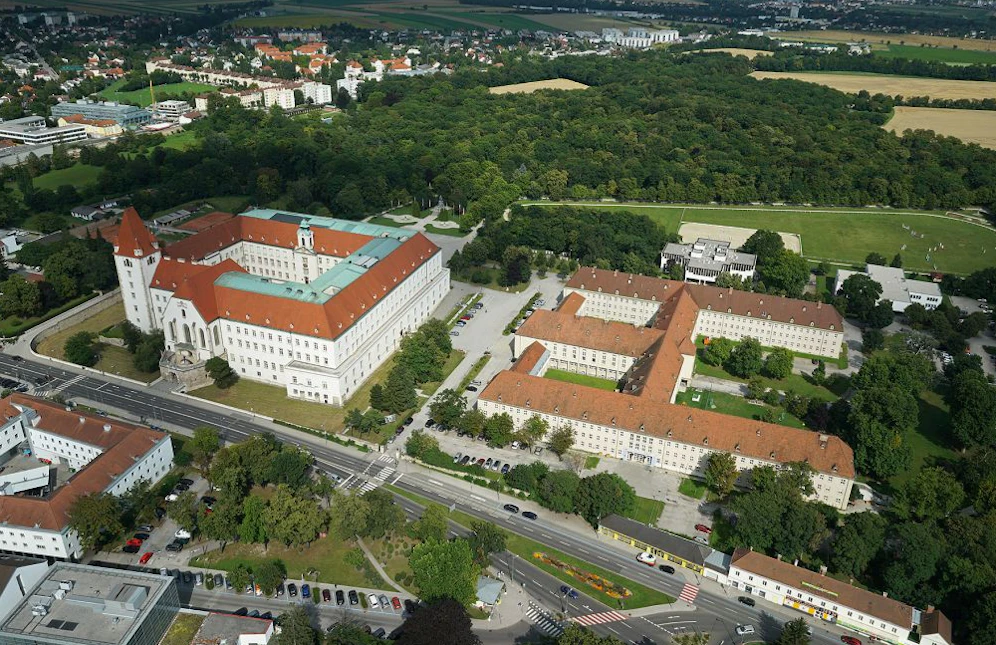 Der Soldaten-Cluster in der Theresianischen Militärakademie ist von acht auf zwölf angestiegen.