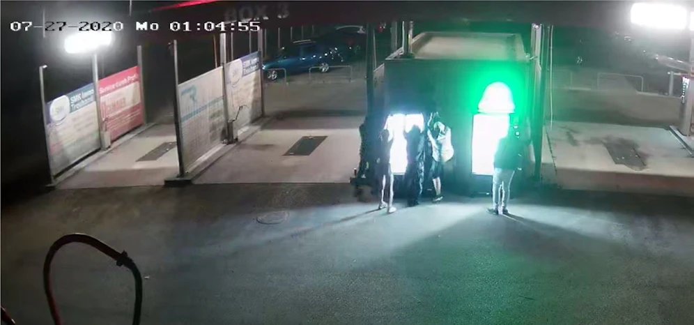 Die achtköpfige Bande soll im Bezirk Hollabrunn ihr Unwesen getrieben haben.