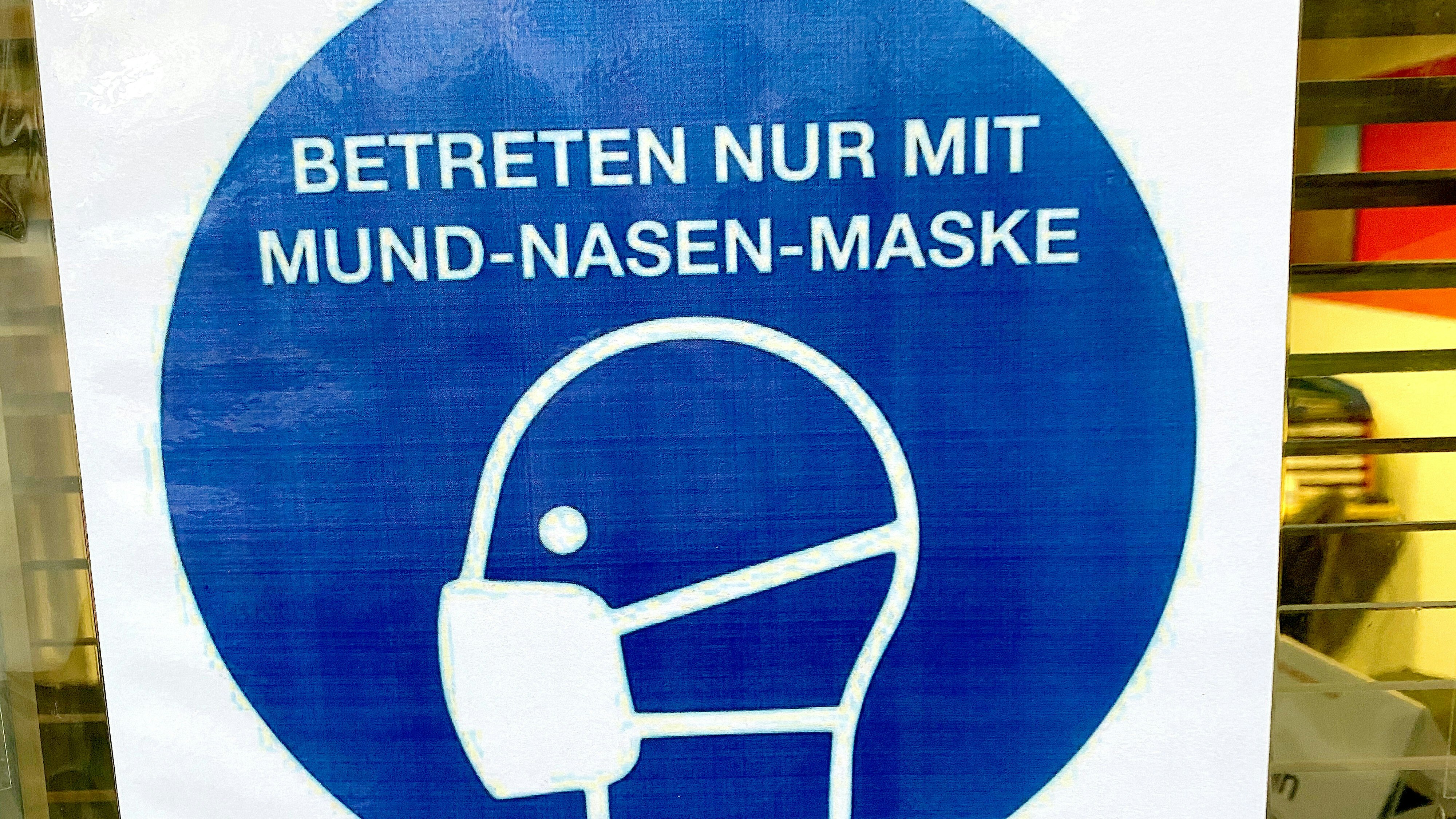 Maskenpflicht Symbolbild