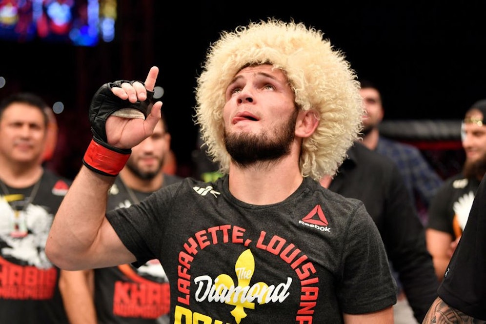 Khabib steigt nie wieder ins Oktagon. 