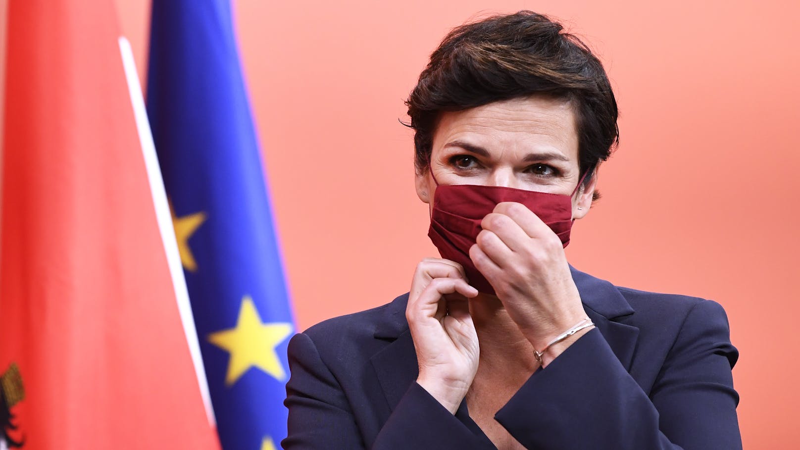 Für 2G und eine neue Maskenpflicht spricht sich SPÖ-Chefin <strong>Pamela Rendi-Wagner</strong> aus.
