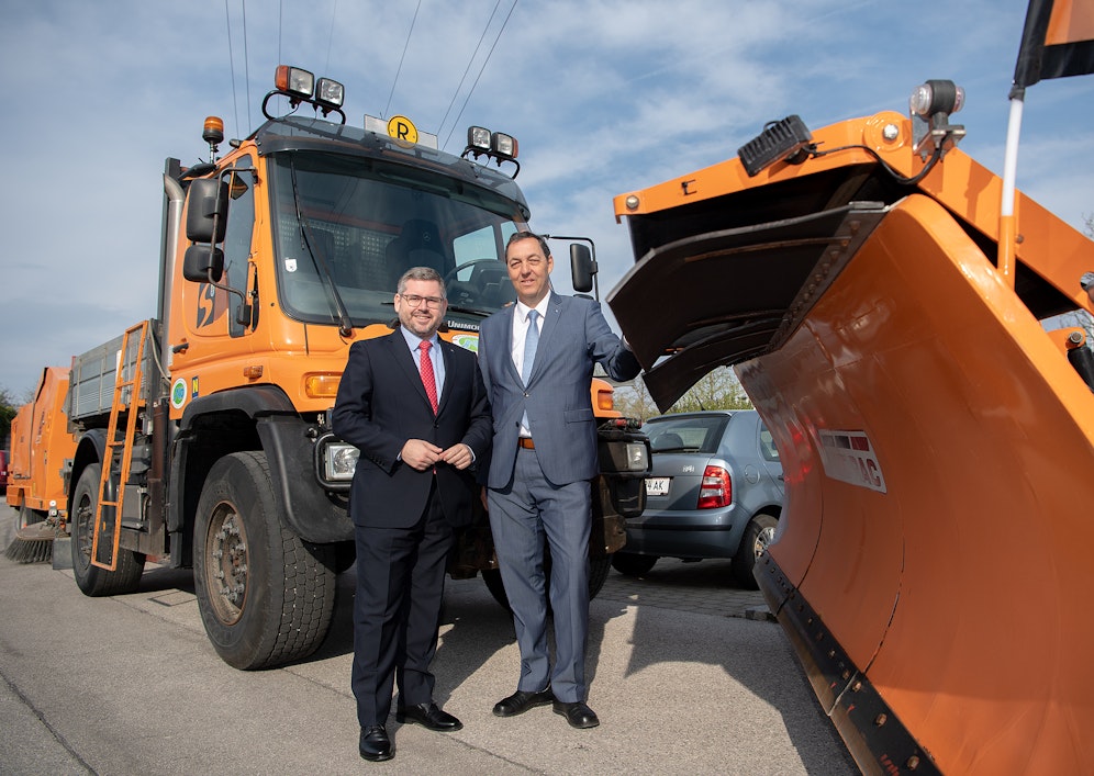 Landesrat Ludwig Schleritzko und Straßenbaudirektor Josef Decker (Aufnahme vor der Coronapandemie, Anm.)