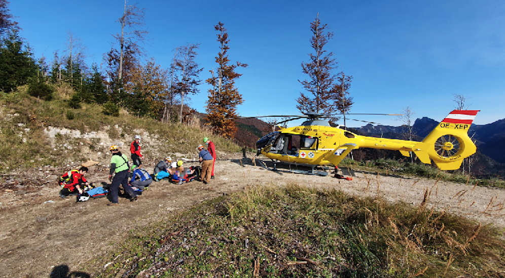Der Wanderer stürzte ab, wurde schwer verletzt.