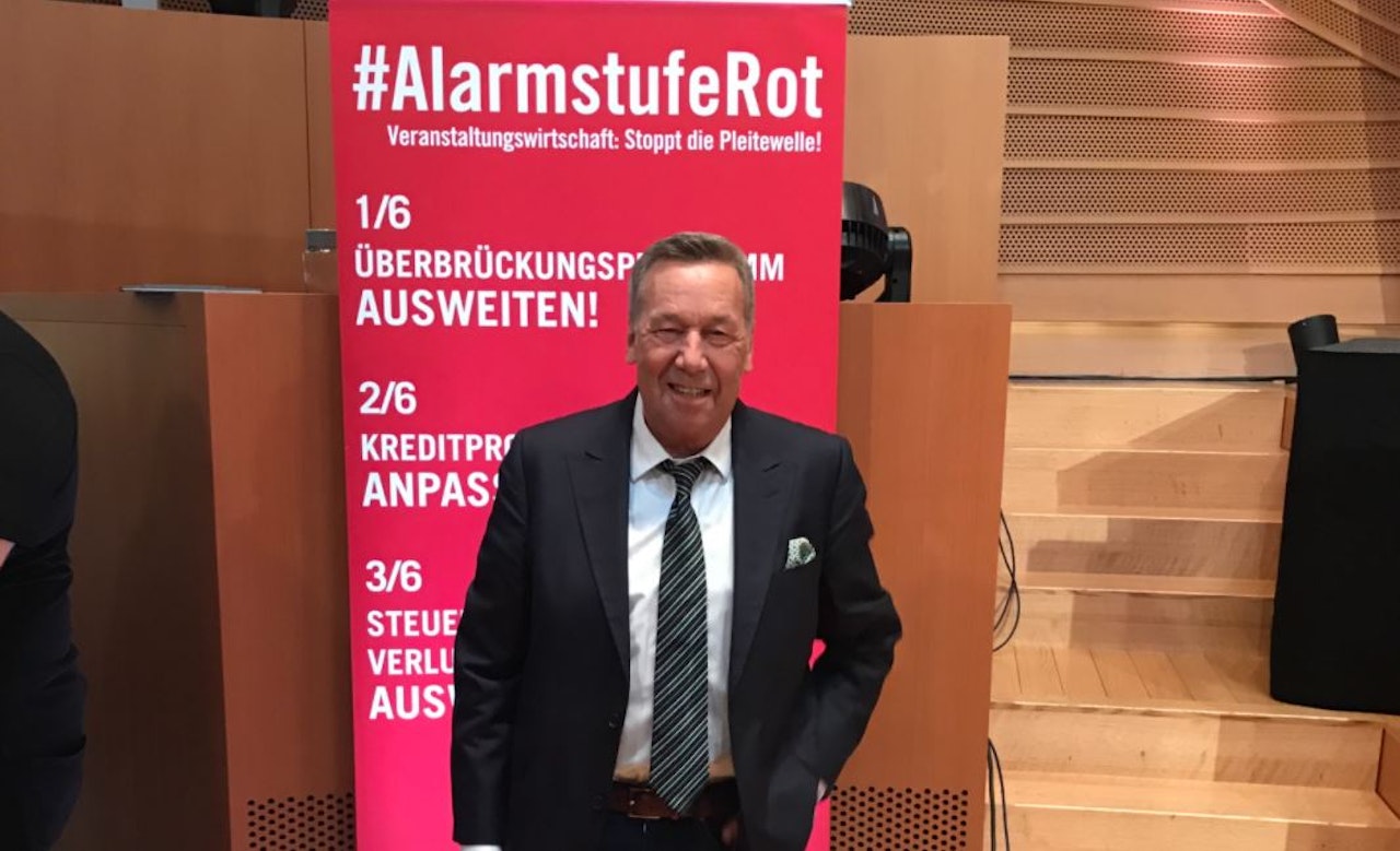 Heute.at - Habe Angst: Roland Kaiser demonstriert in Berlin