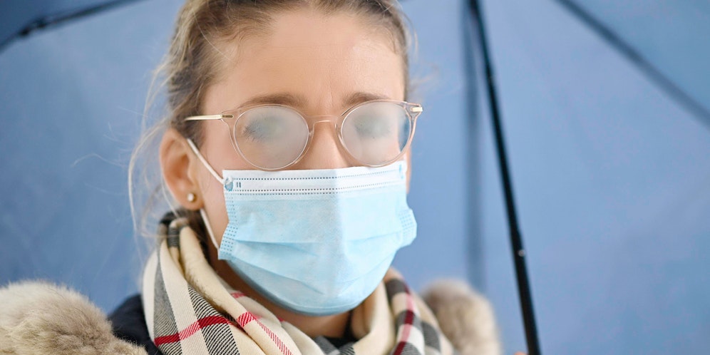 Brillenträger kennen das Problem – doch es gibt Abhilfe.