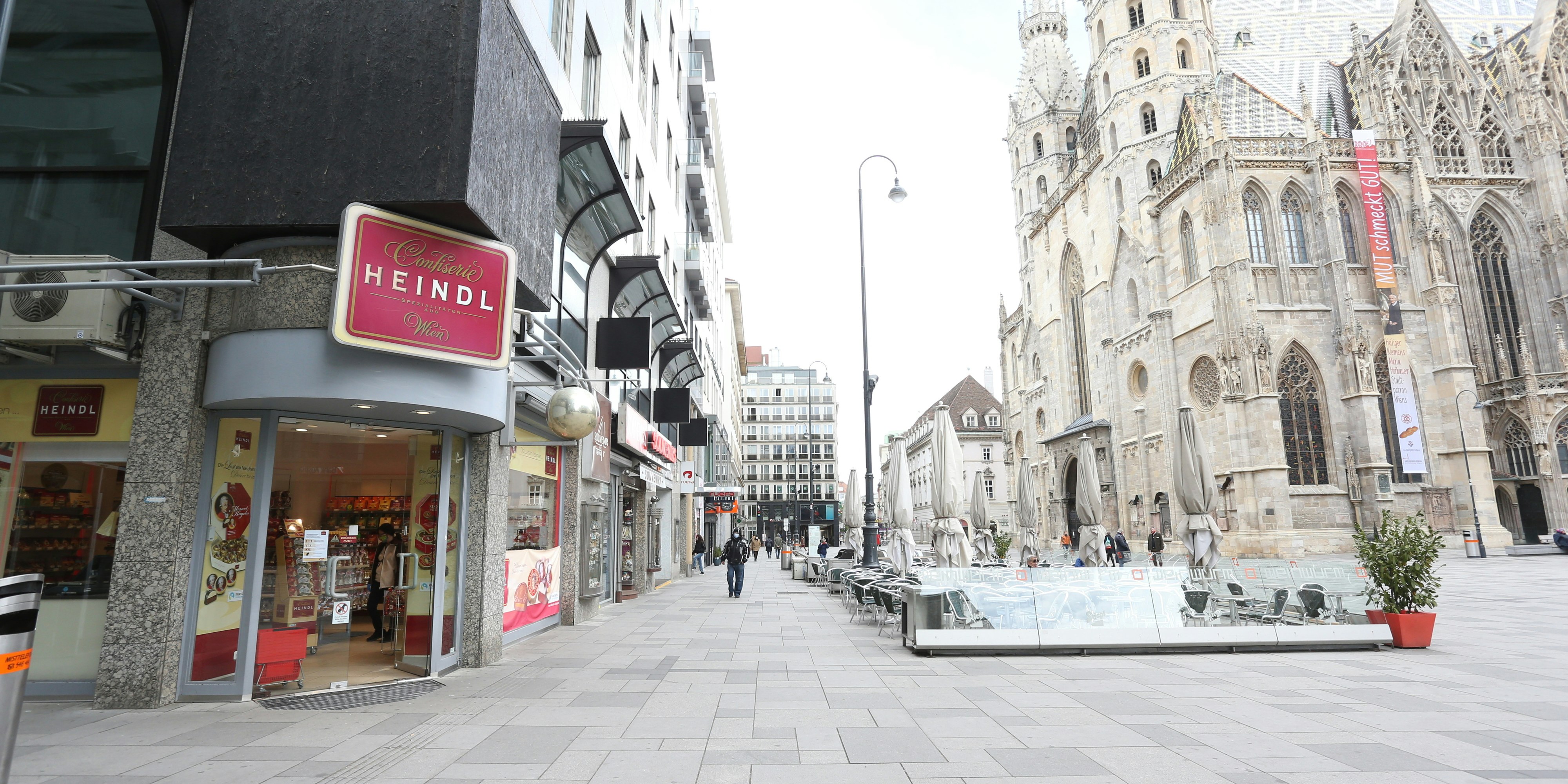 Die Straßen werden wieder leerer.
