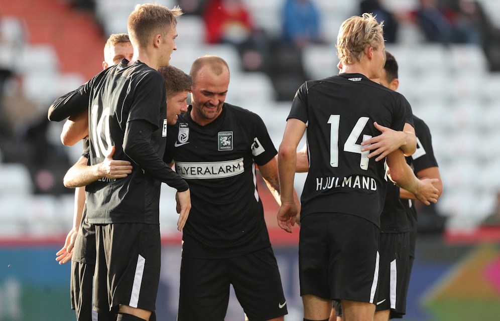Die Admira feiert den ersten Sieg unter Coach Damir Buric. 