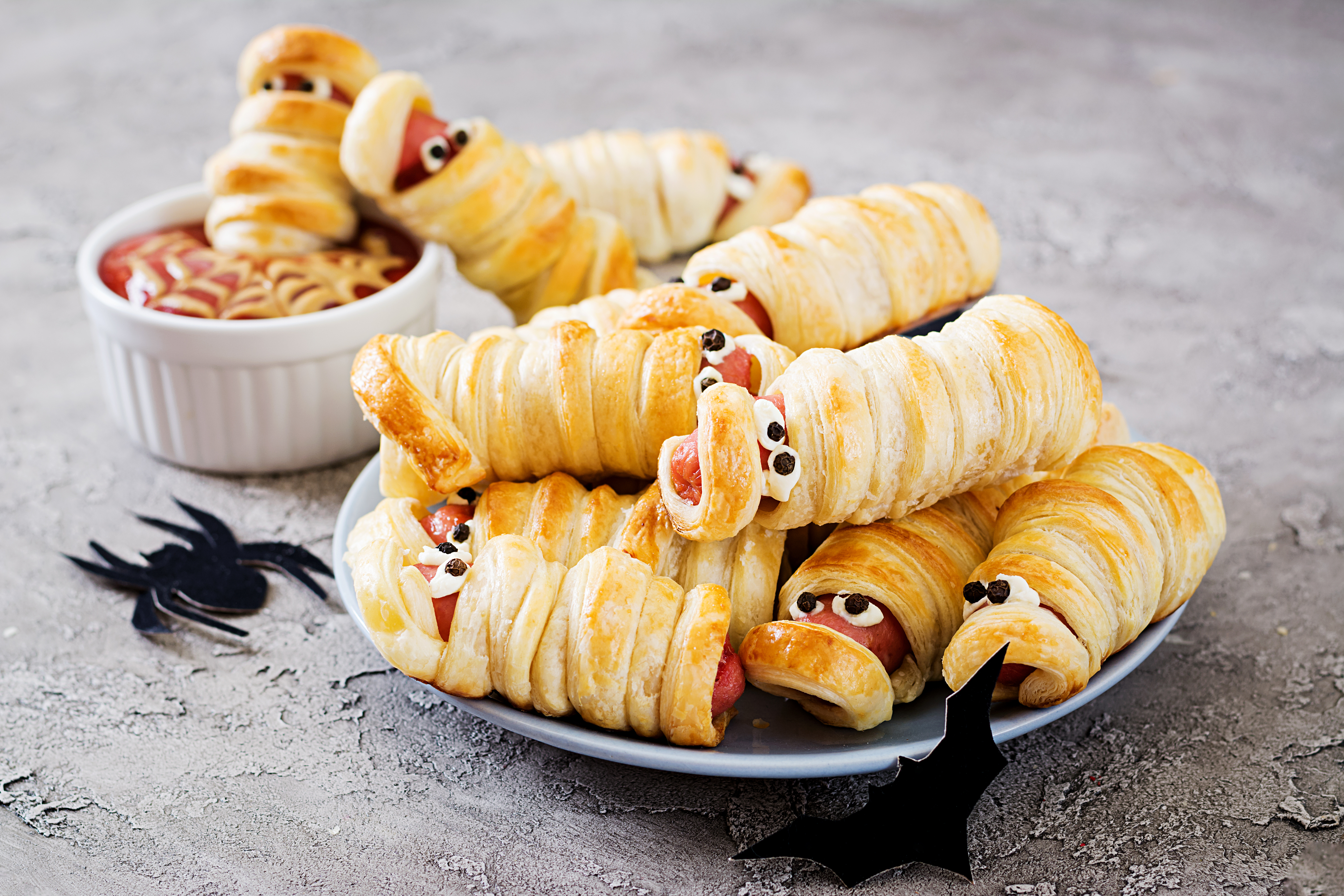 Mumien-Würstchen Mumien-Würstchen