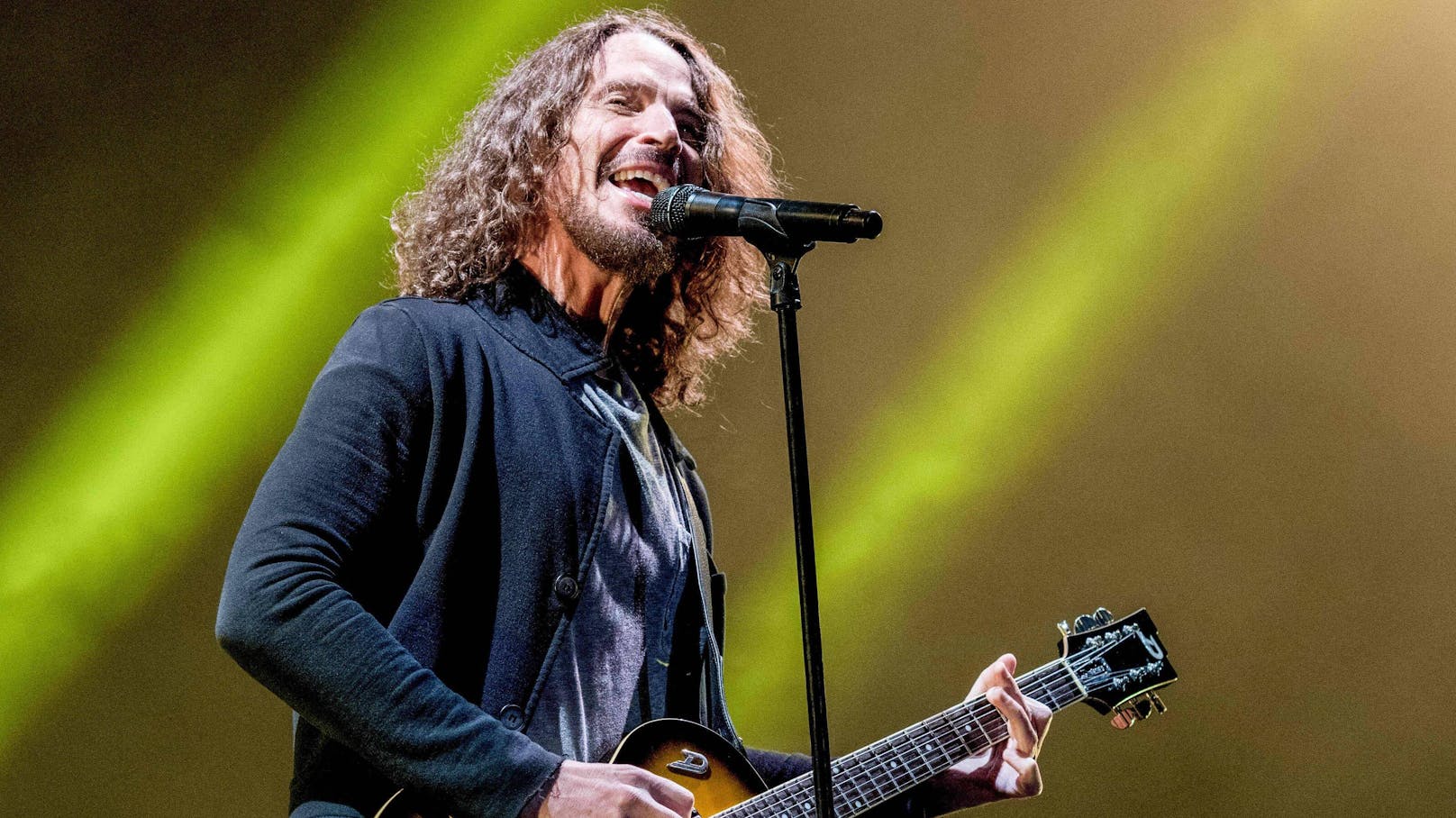 Der einstige "Soundgarden"- und "Audioslave"-Sänger <strong>Chris Cornell</strong> ist drei Jahre nach seinem Tod an der Spitze der US-Billboardcharts.