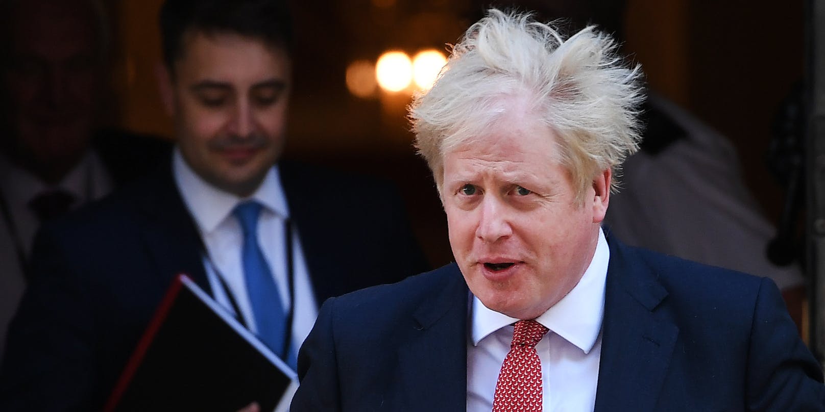 Wilde Zeiten für Boris Johnson, der seine Corona-Infektion bereits überstanden hat