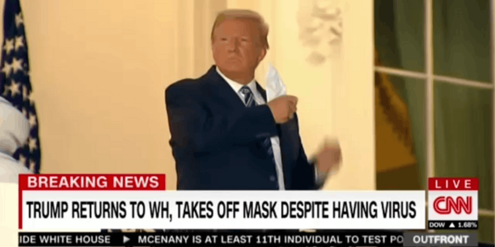 Trump nimmt Maske ab