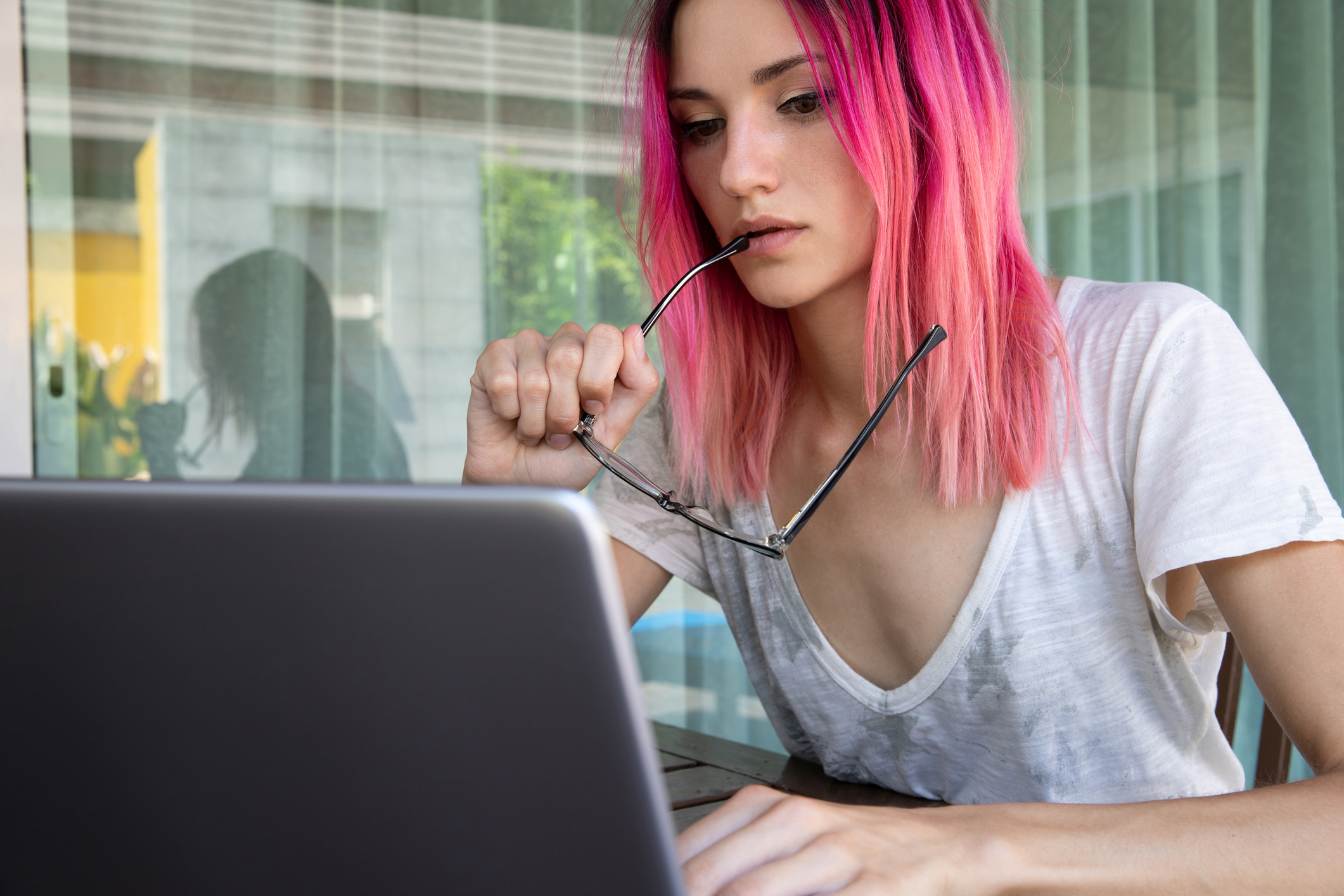 Eine Frau aus Oberösterreich (Symbolfoto) braucht dringend einen Laptop, um Bewerbungen schreiben zu können.