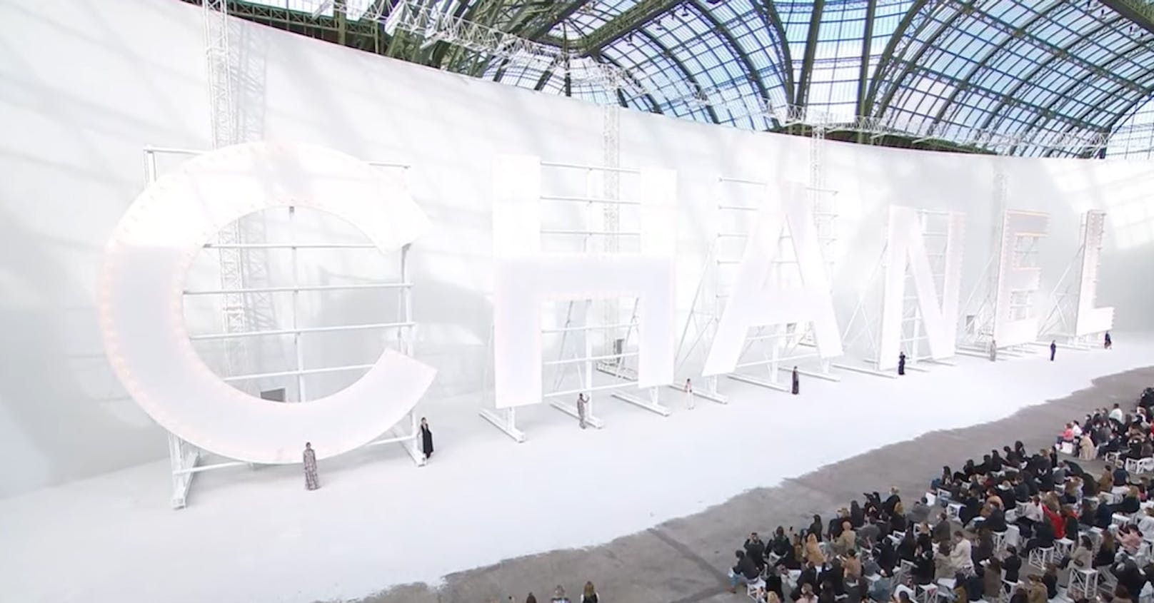 Chanel zeigt seine "Hollywood-Kollektion" in Paris 