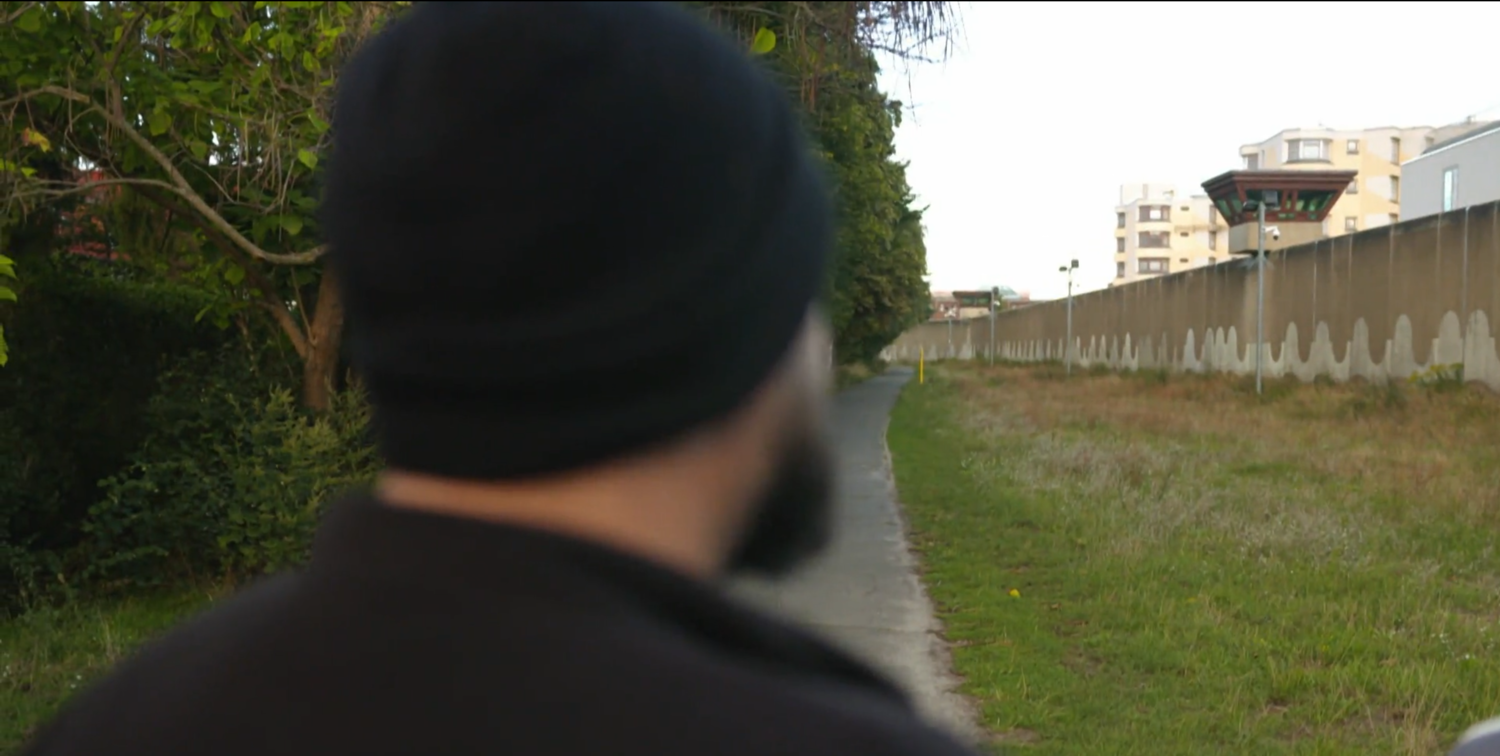 Verurteilungen wegen Drogenhandels und Körperverletzung sind keine Seltenheit.