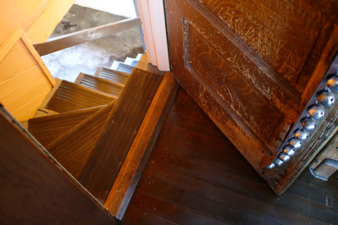 Die Treppe in den Keller.