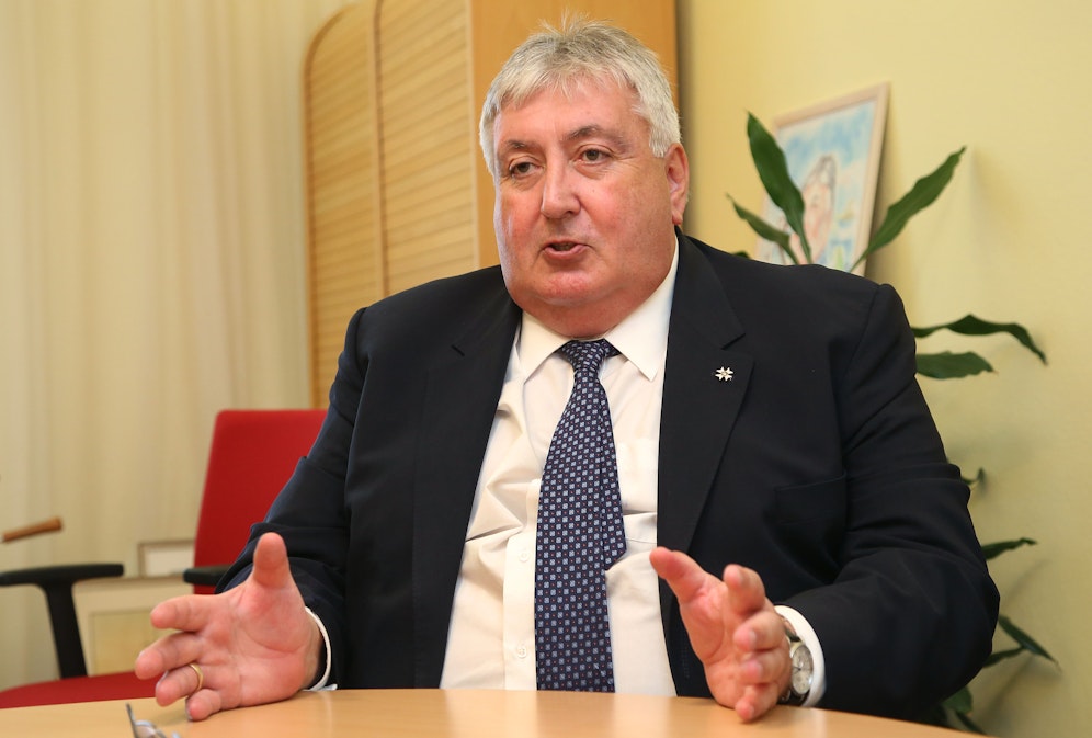 2015 wurde Stadler als erster blauer Bezirkschef angelobt, nachdem Absturz der FPÖ am Wahlsonntag muss er den Posten nun abgeben.